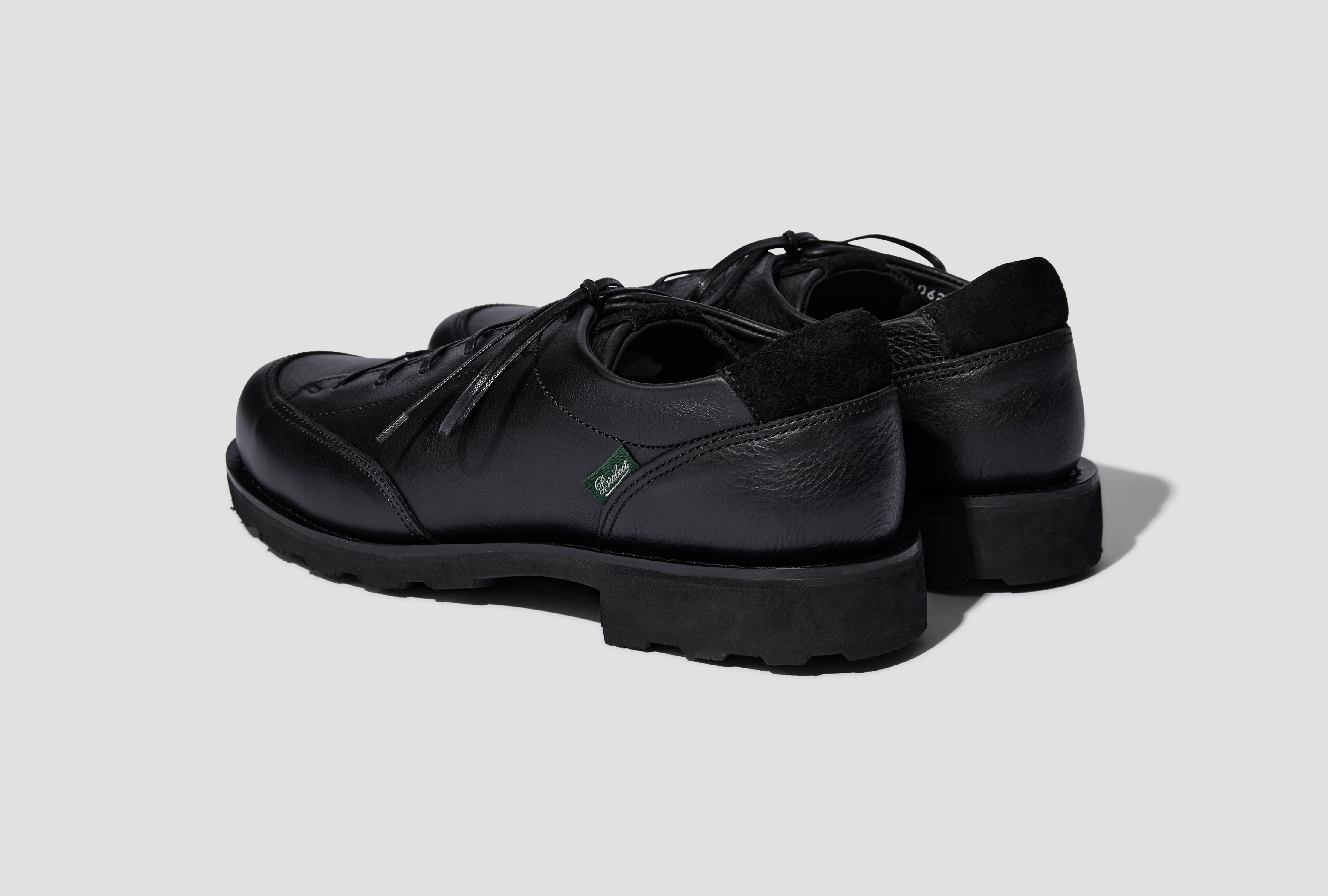 NP RAVN 240442 Black