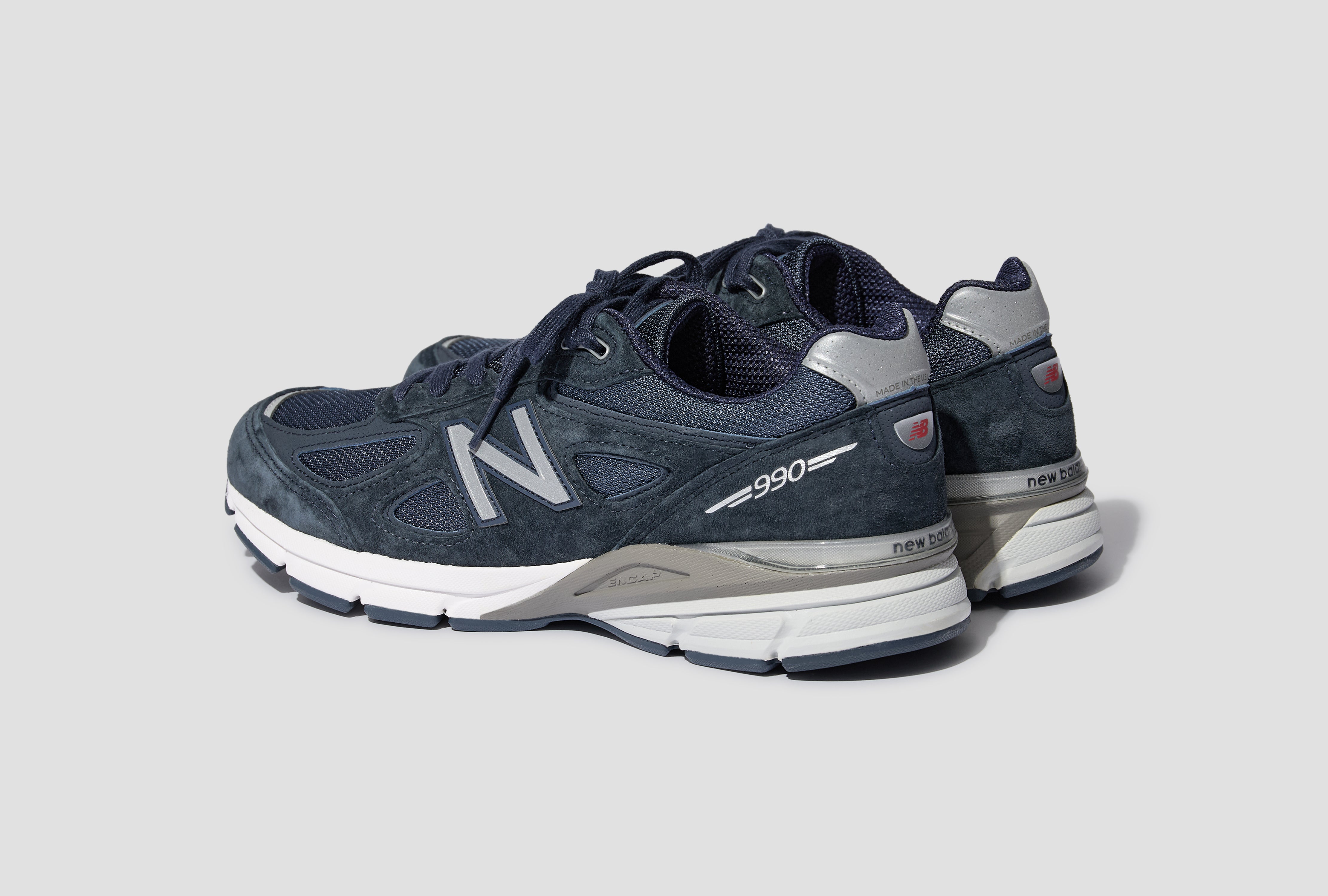 MADE IN USA 990V4 - NAVY / SILVER U990NV4