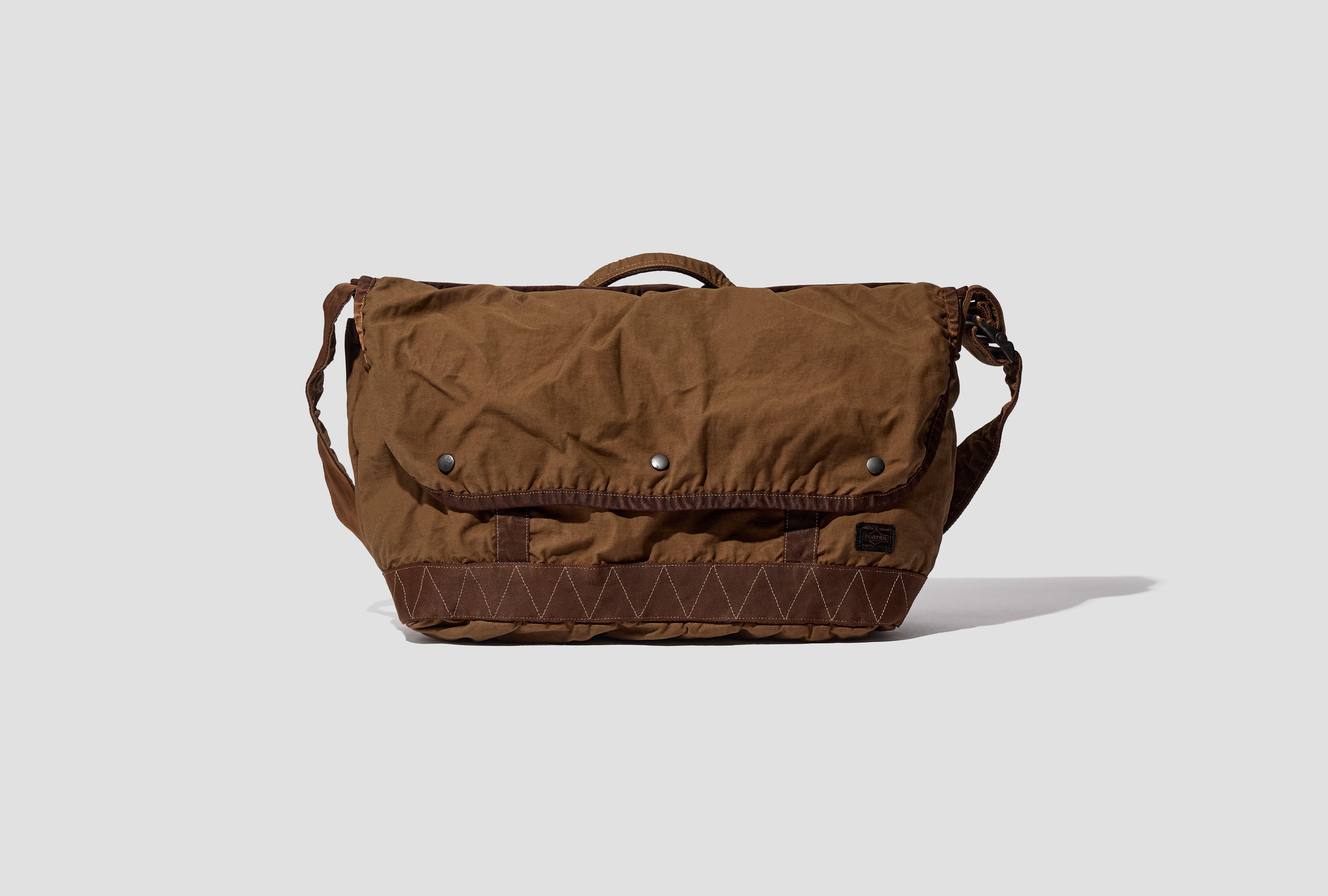 CRAG MESSENGER BAG (L) - 540-19707 Brown