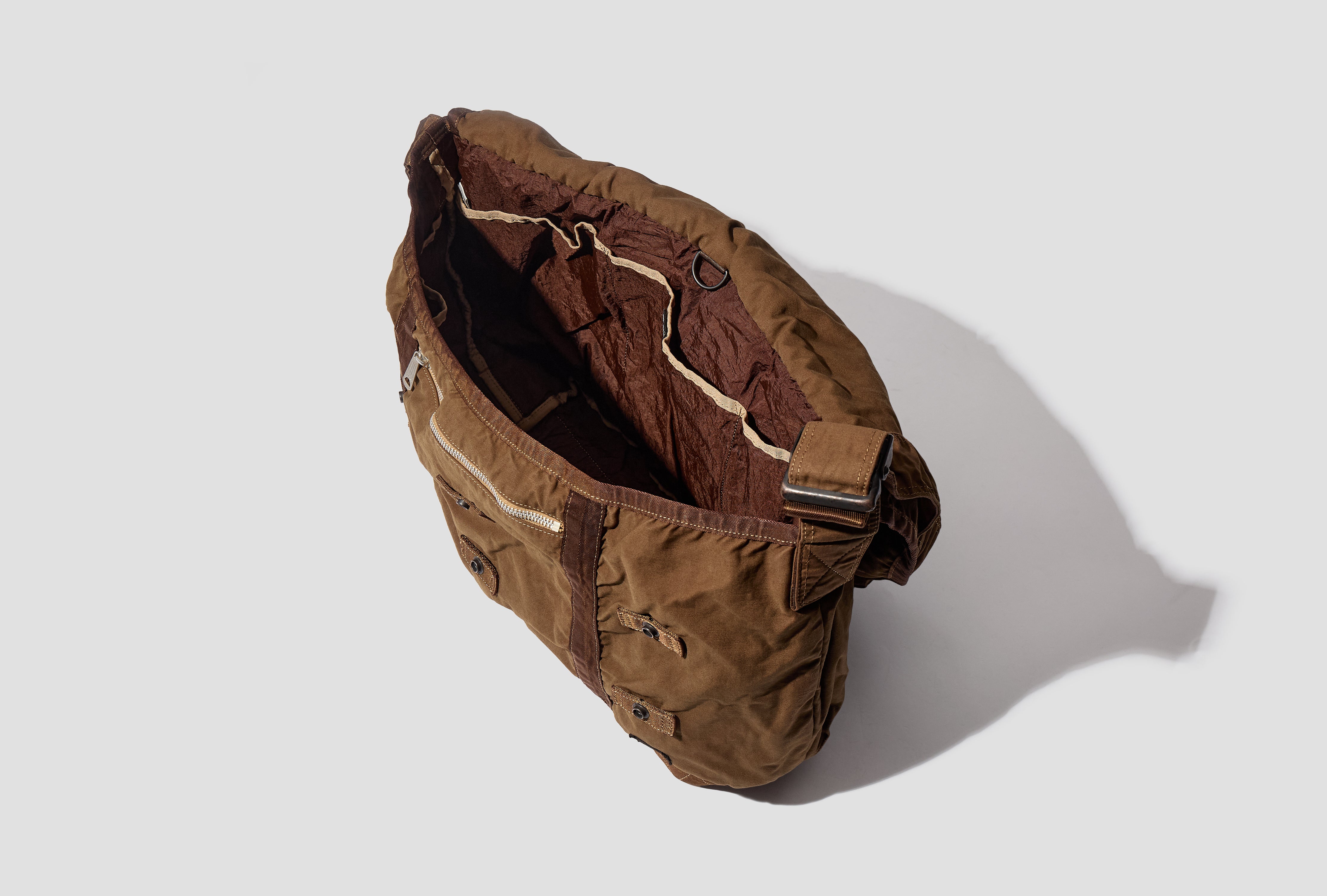 CRAG MESSENGER BAG (L) - 540-19707 Brown