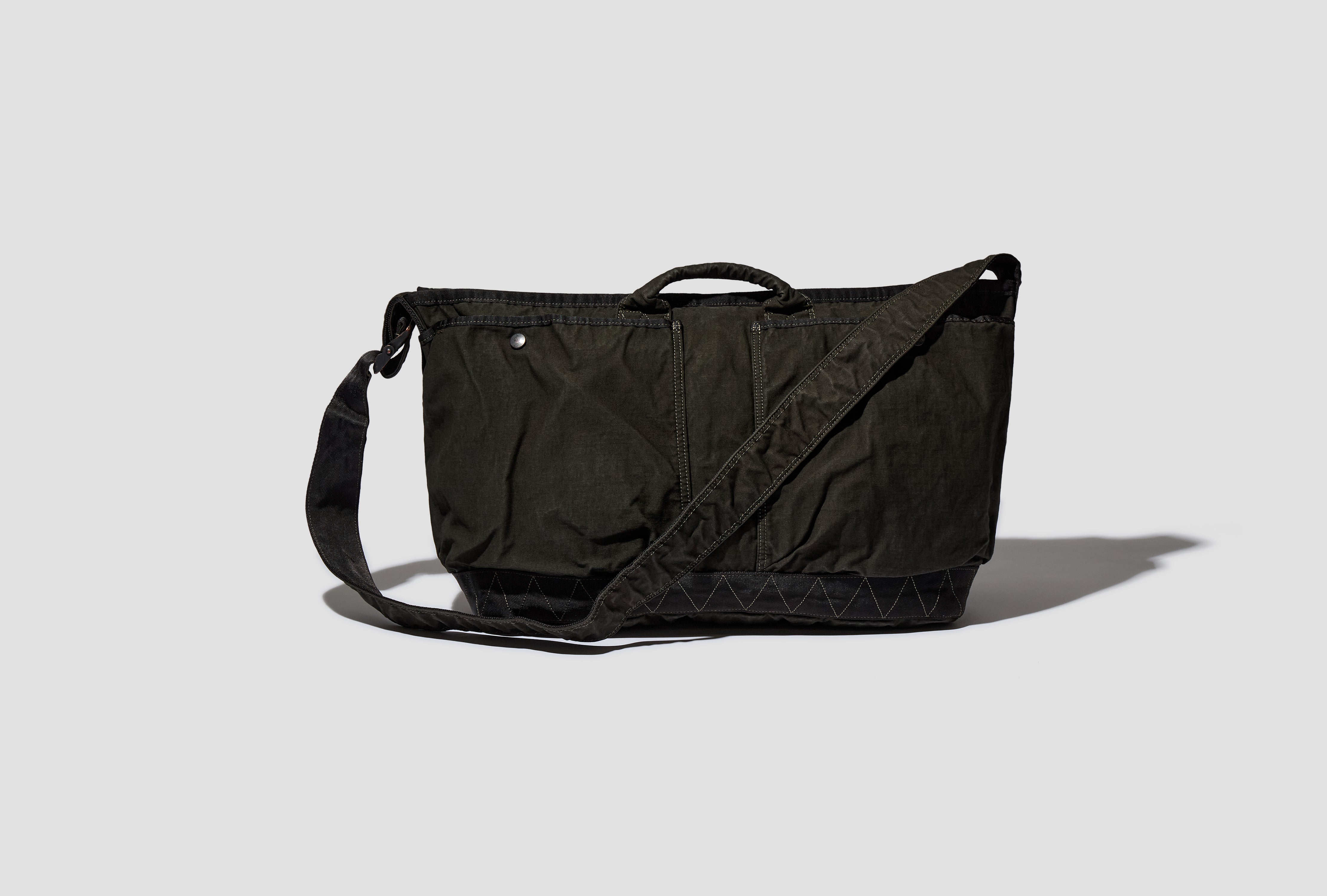 CRAG - MESSENGER BAG (L) 540-19707 Olive