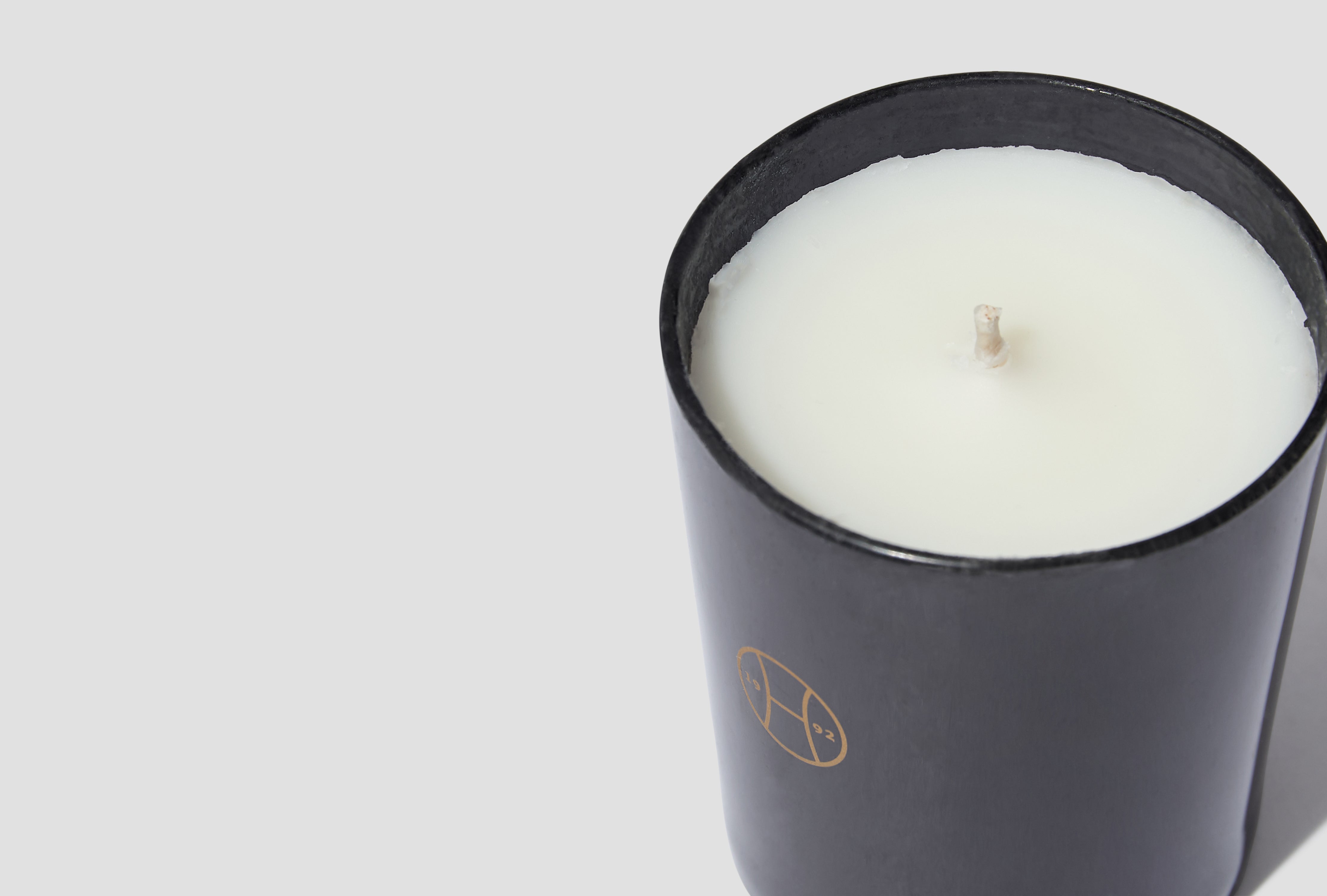IVY CANDLE 175 G. 585SM
