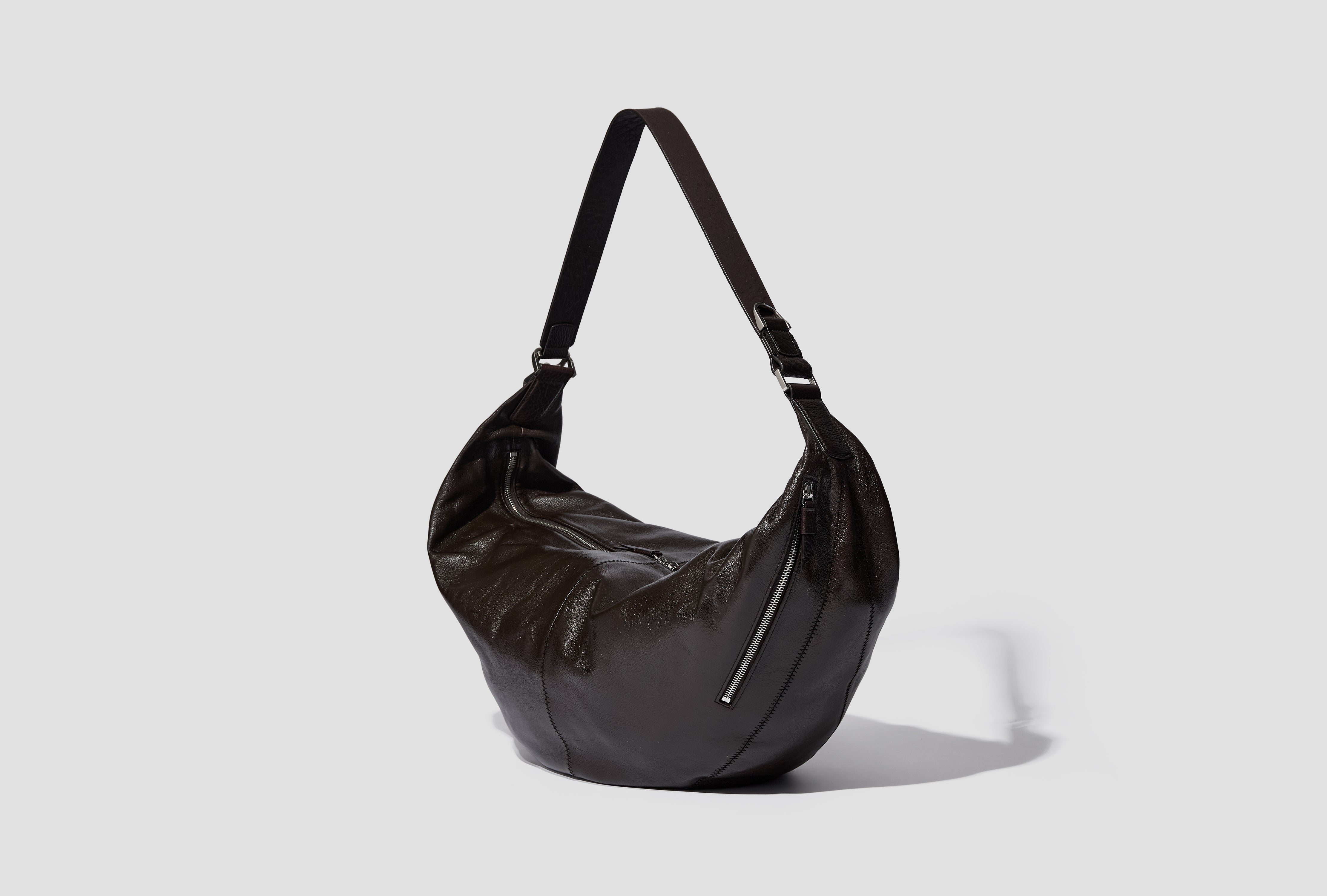 LARGE QUIVER CLIP BAG - GRAINED BUFFALO LEATHER BG0197 LL0171 Dark brown