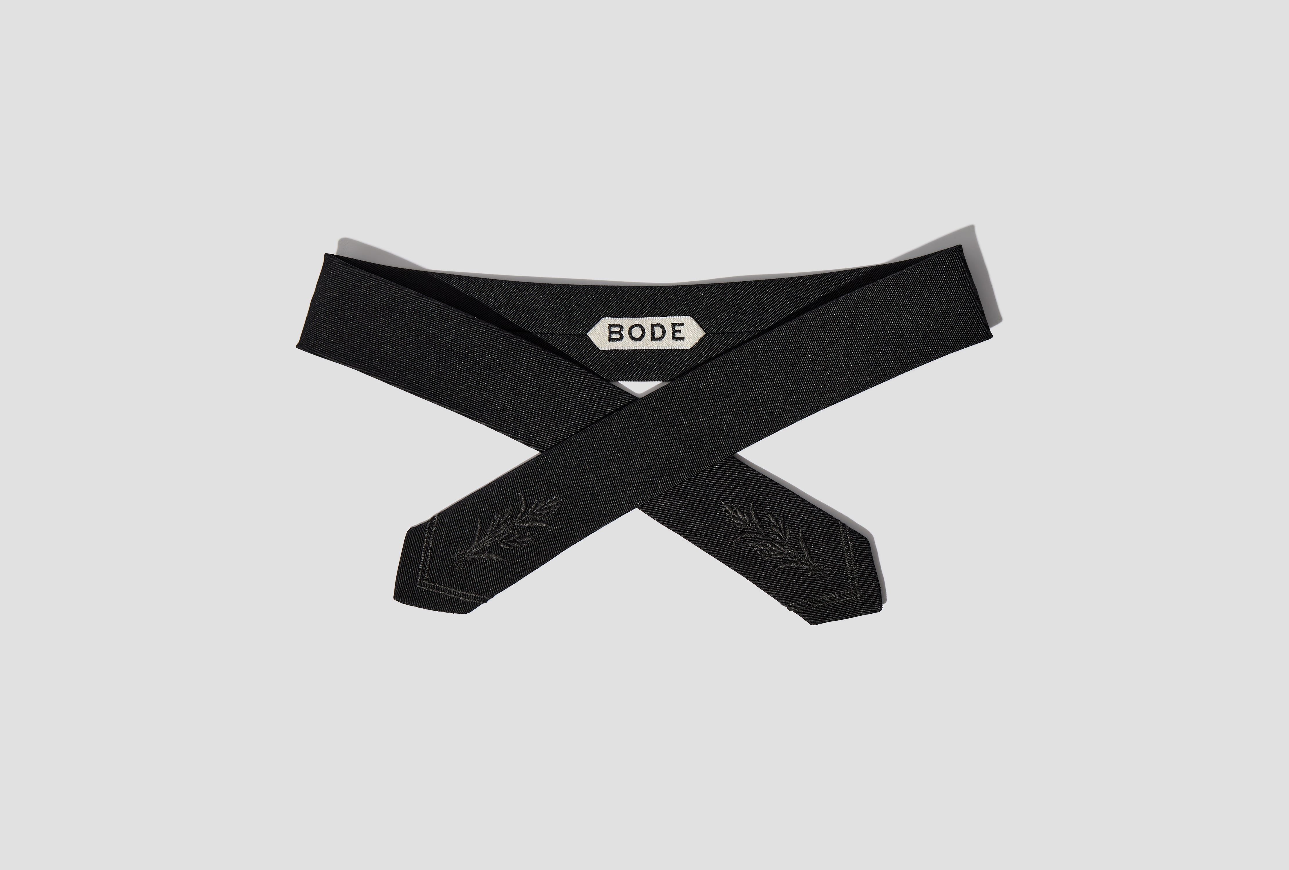 MEADOW CROSS TIE MRS26AC019 Black