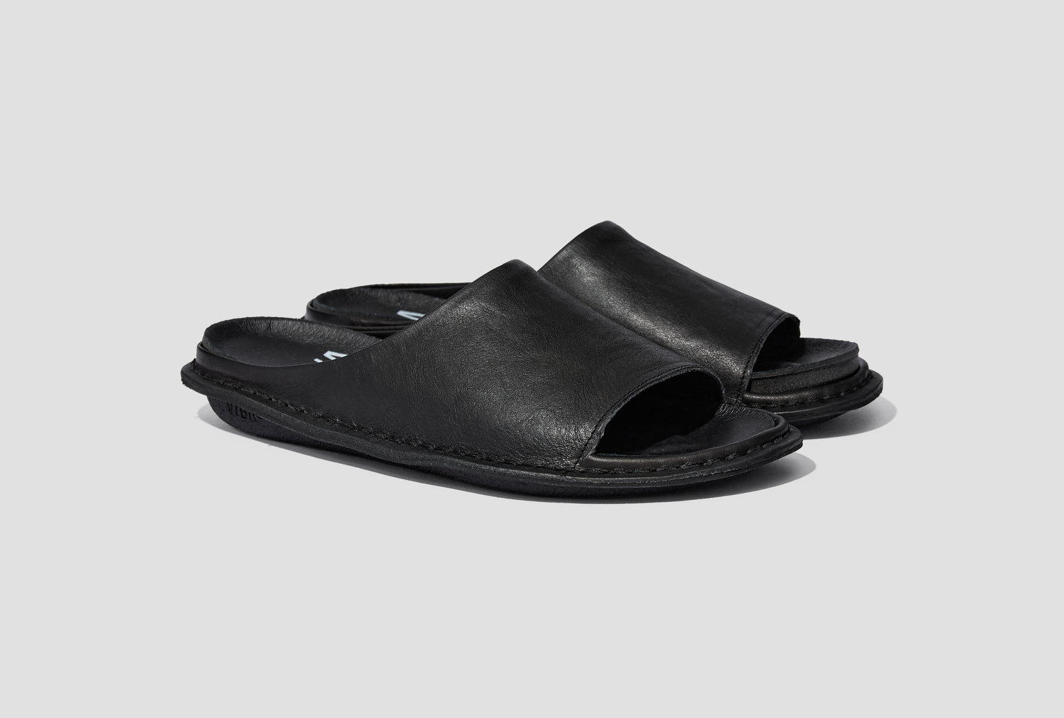 SAINT TROPEZ LEATHER - PRETO BLACK STROPEZLPB