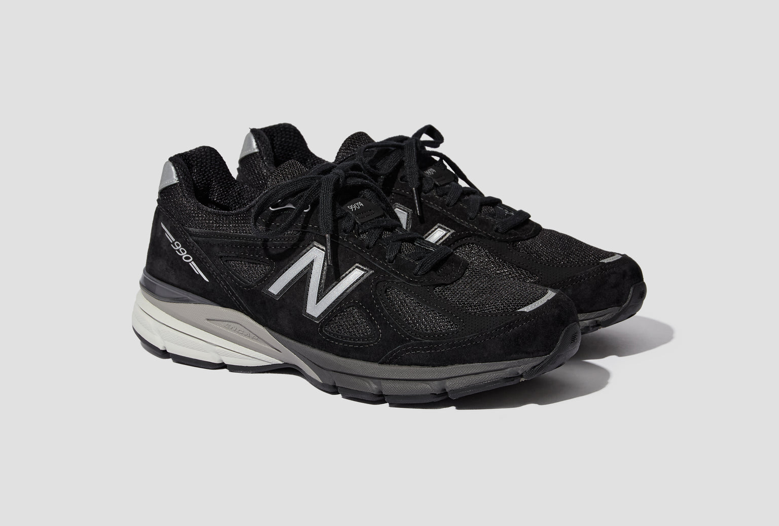 MADE IN USA 990V4 - BLACK / SILVER U990BL4