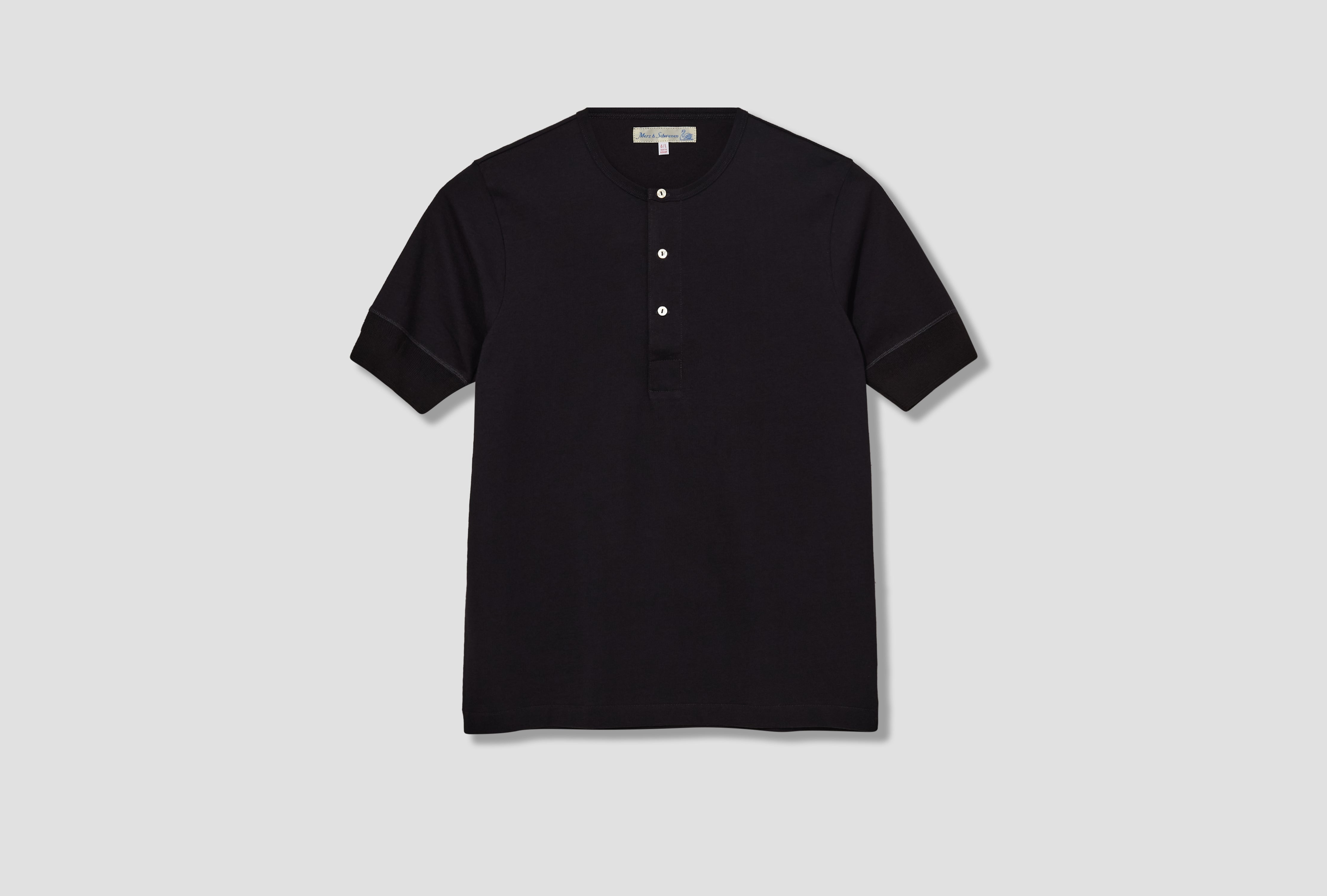 2M07 Black