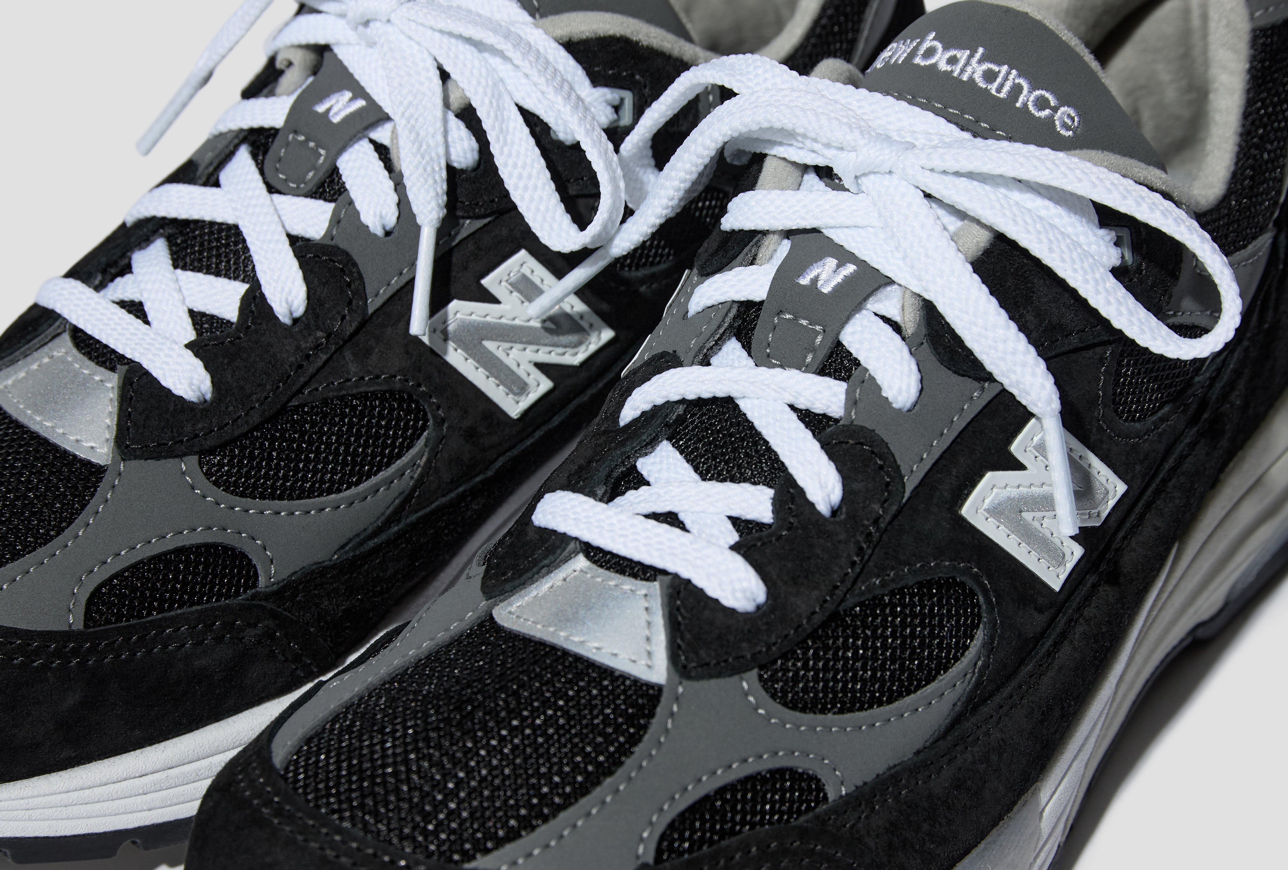 MADE IN USA 992 - BLACK / GREY / SILVER METALIC U992BK
