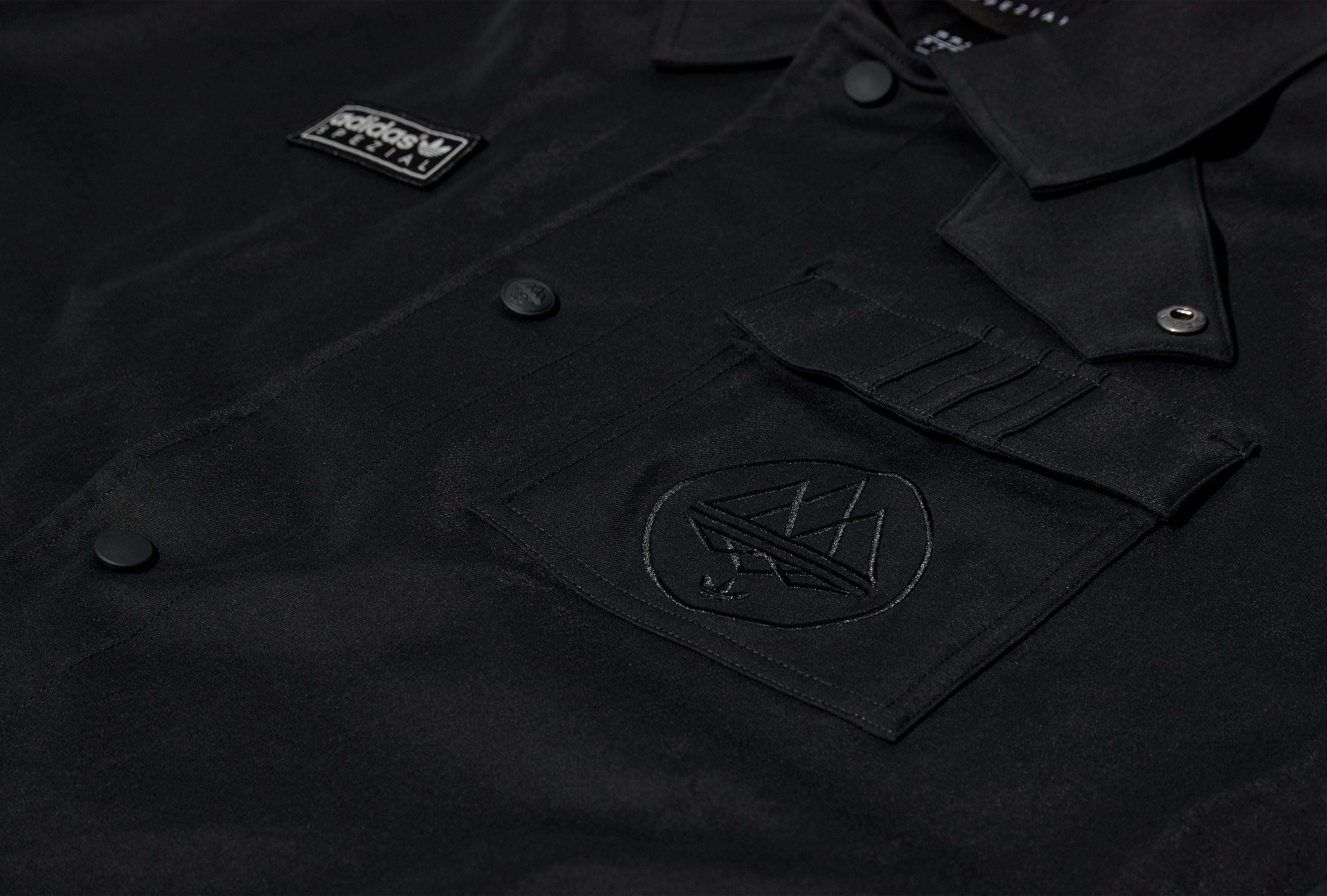 WINGROVE II SPZL JACKET - BLACK KF6806