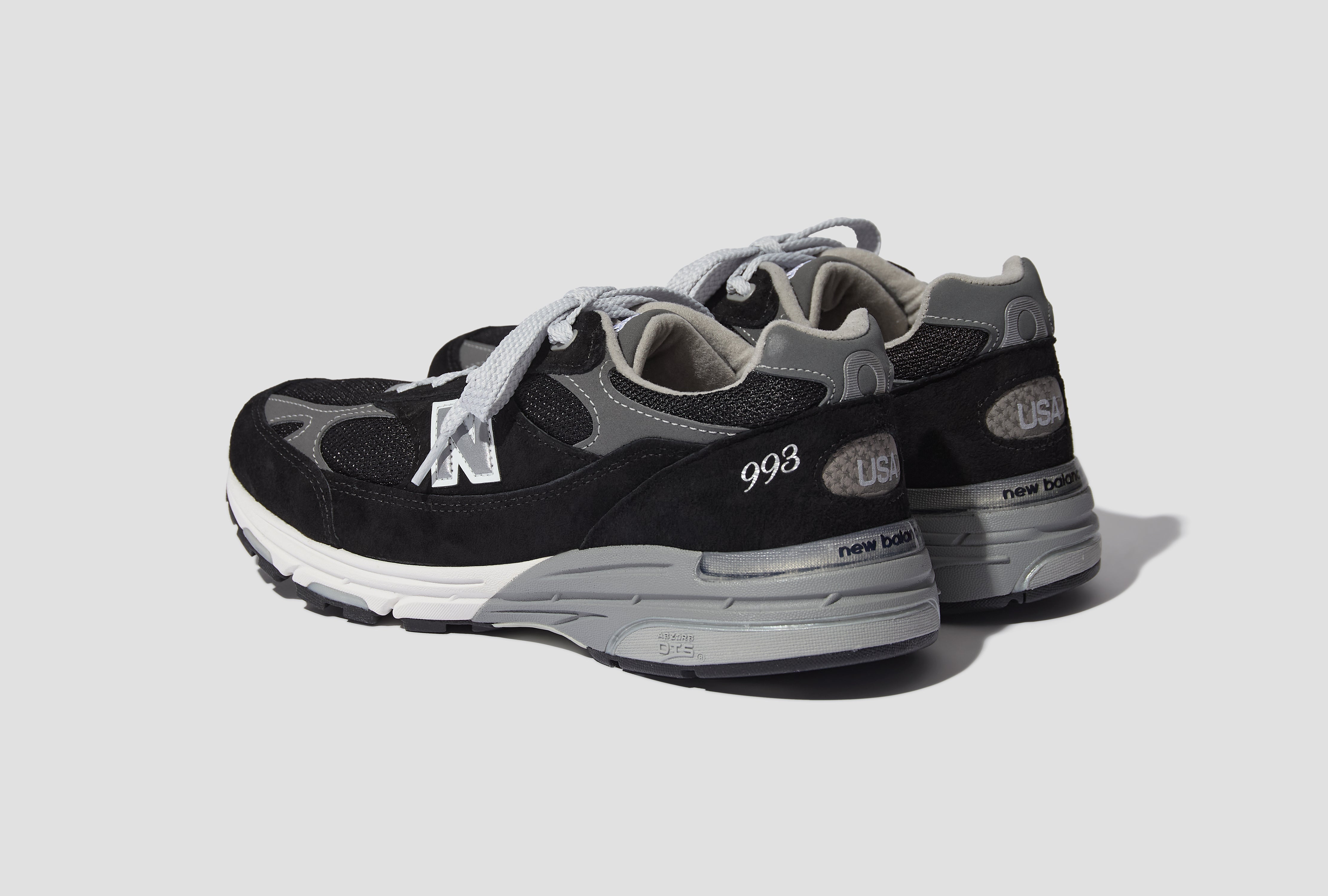 MADE IN USA 993 - BLACK / GRAY BK MR993BK