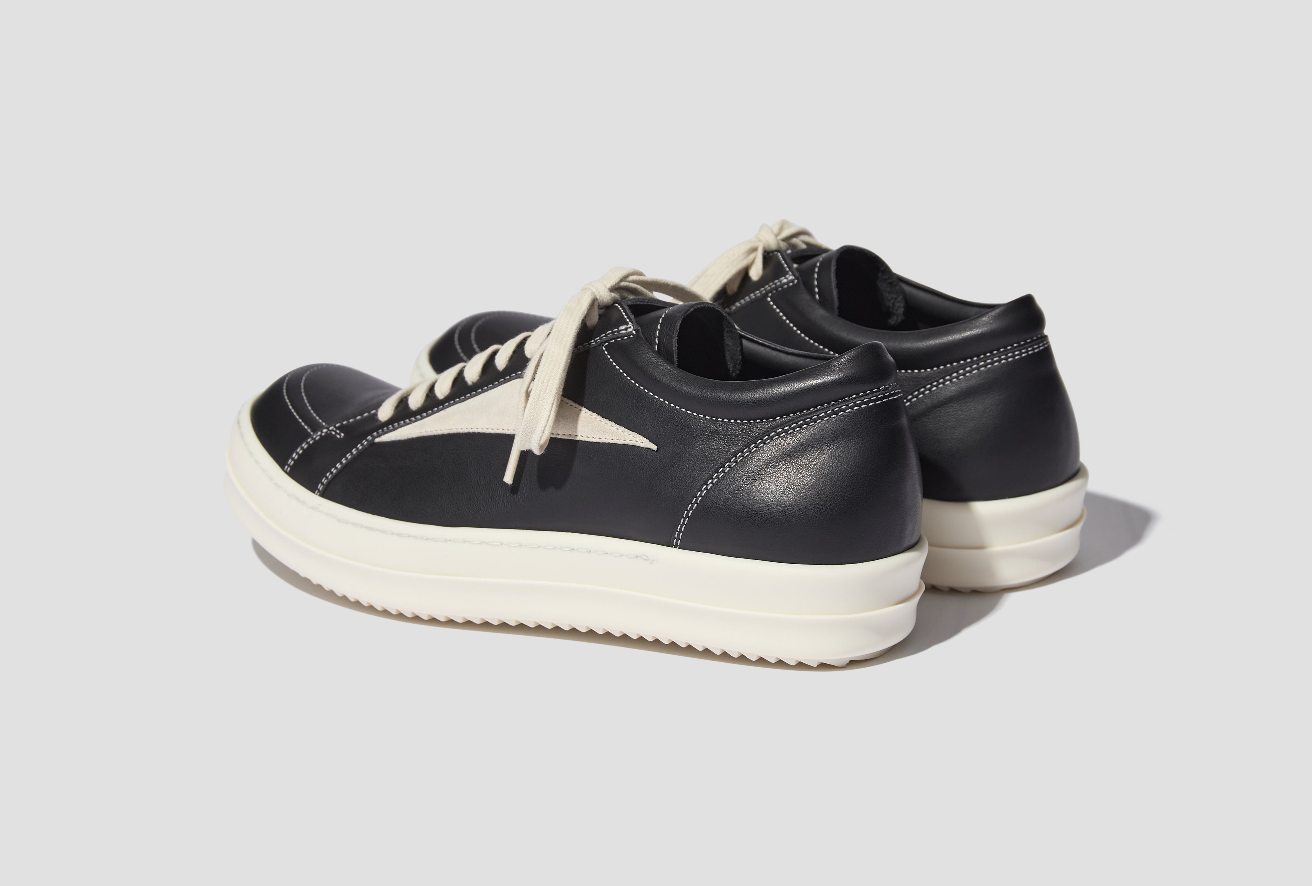 VINTAGE SNEAKS - FULL GRAIN CALF LEATHER AND SUEDE LEATHER / BLACK/MILK/MILK RU02F4897 LCOLVS