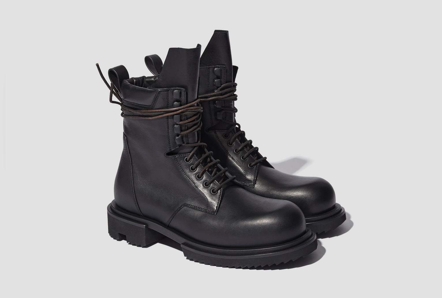 LOW ARMY GABE - WASHED CALF LEATHER / BLACK RU02F4829 LOO