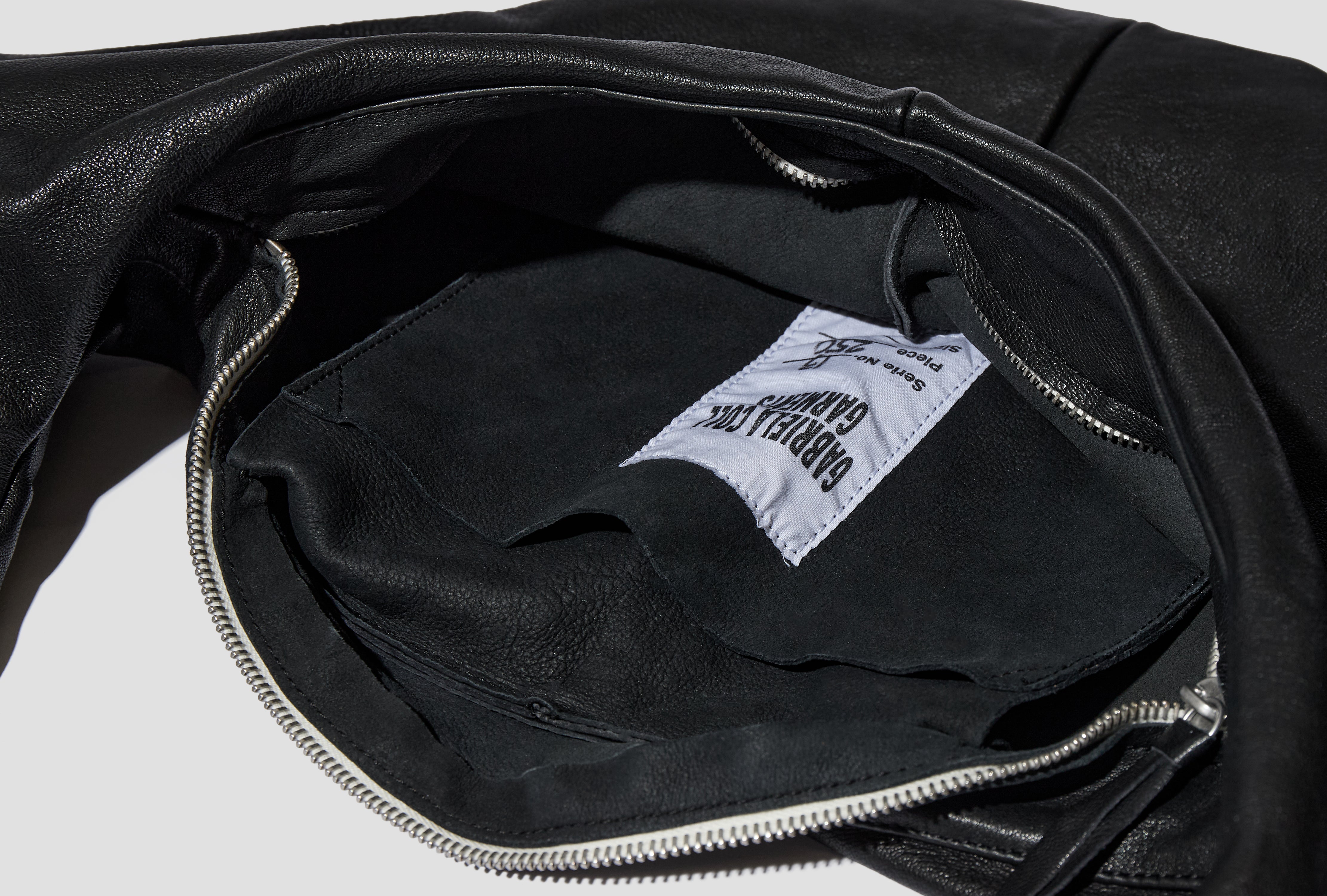 NO.250 LEATHER CROSSED BAG S13-250 Black