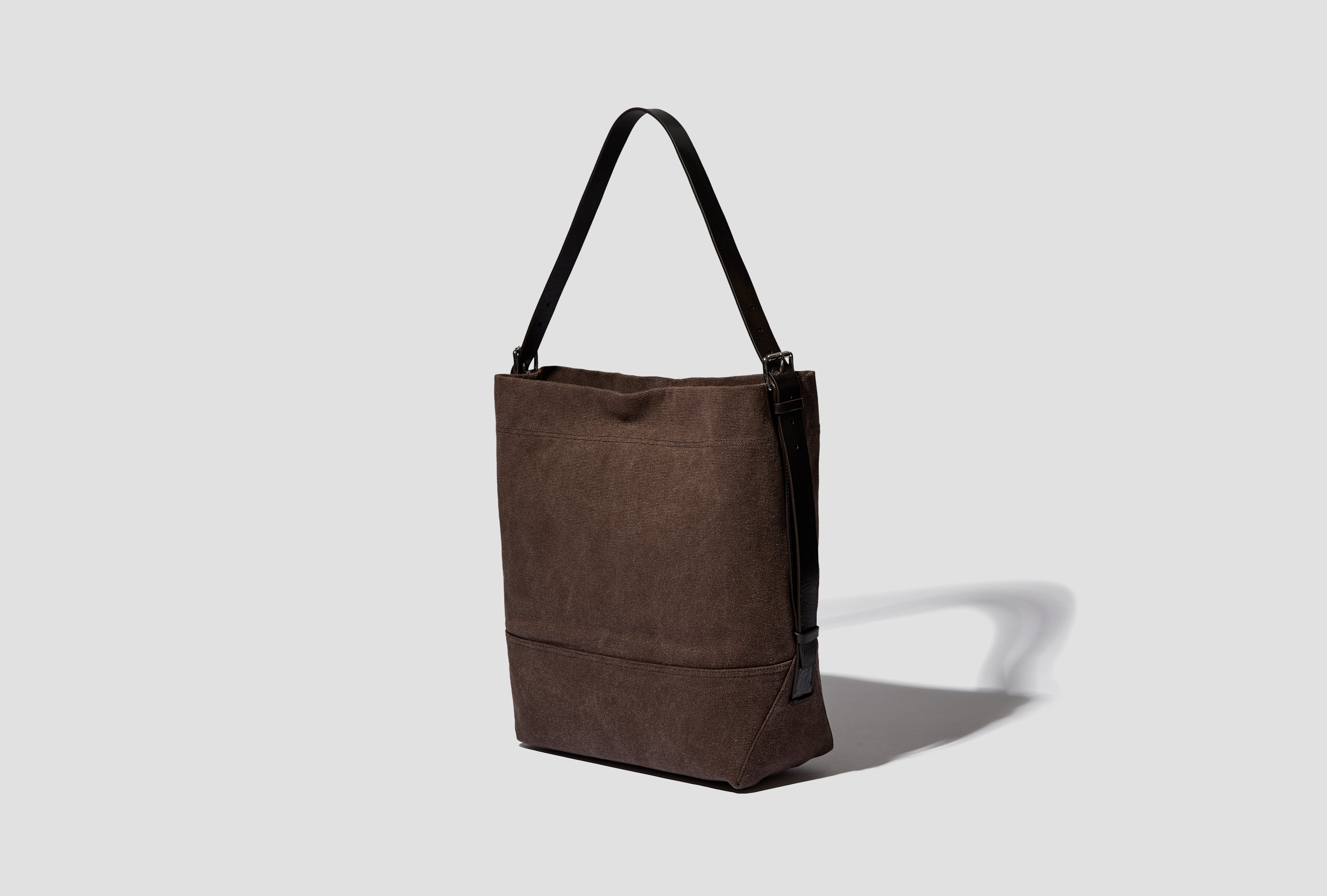 BELTED TOTE BAG - HEAVY ECO COTTON CANVAS BG0153 LF1697 Dark brown