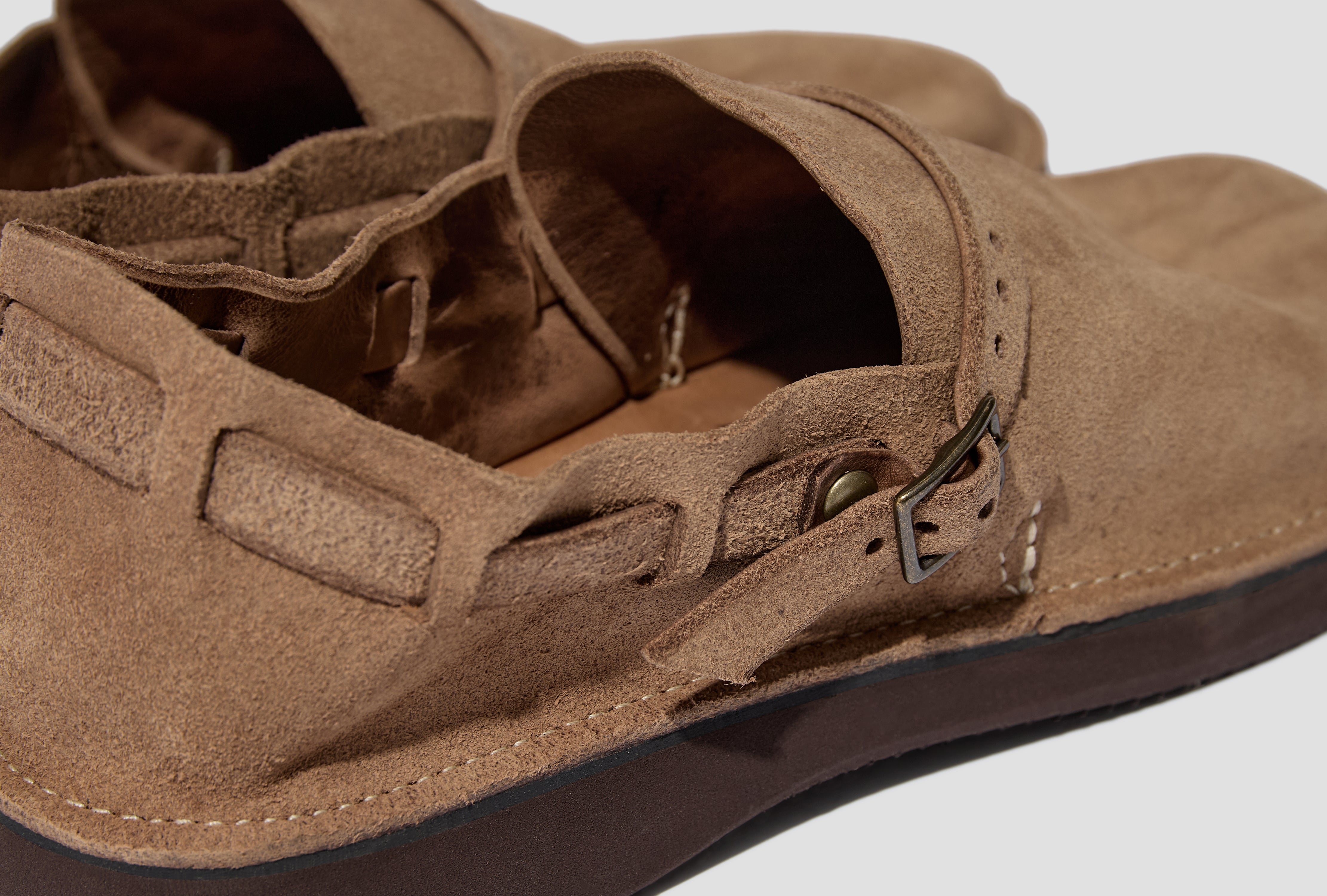 MEN'S MIDDLE ENGLISH - ROUGHOUT MARINE FIELD / WIDTH D