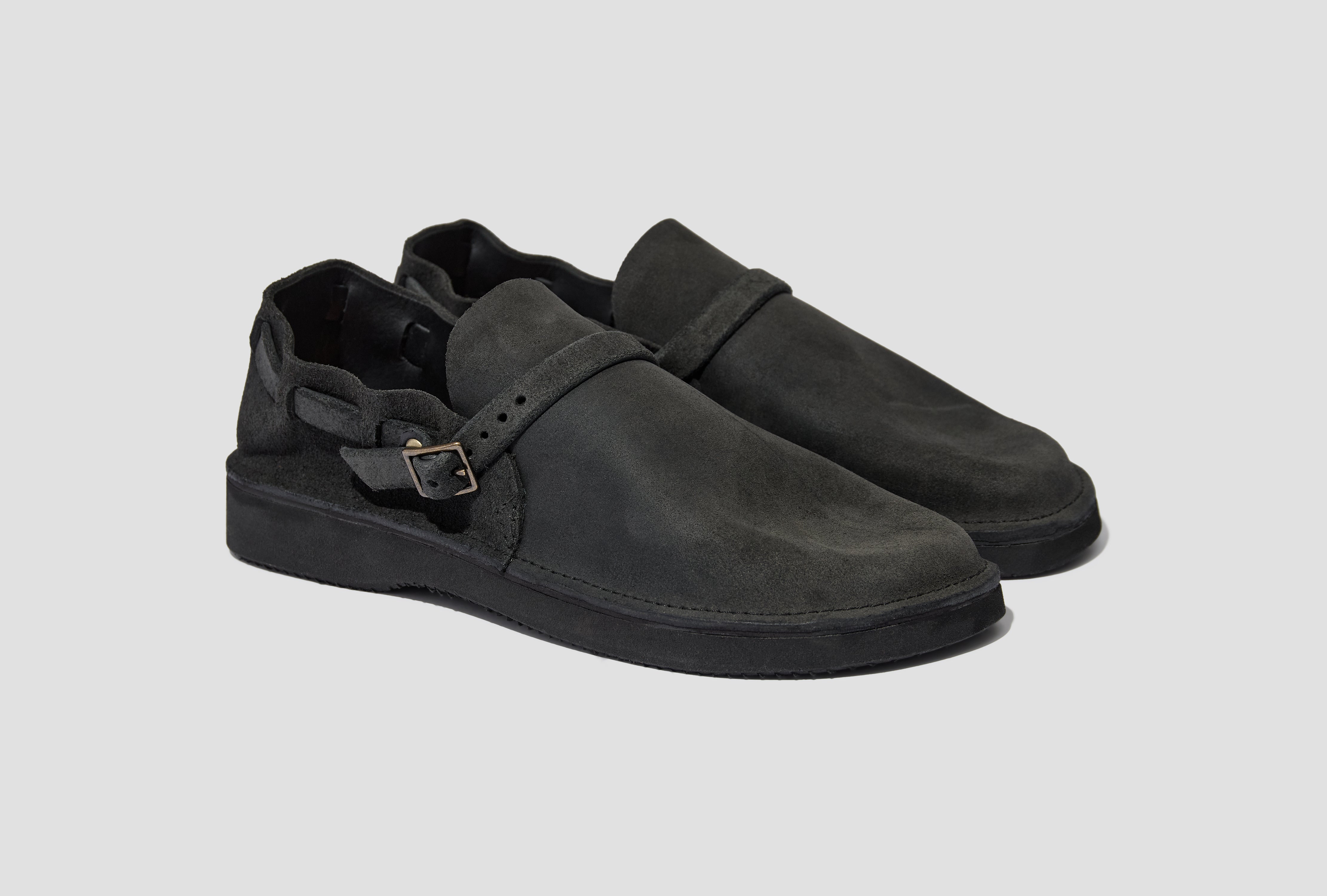 MEN'S MIDDLE ENGLISH - ROUGHOUT BLACK / WIDTH D