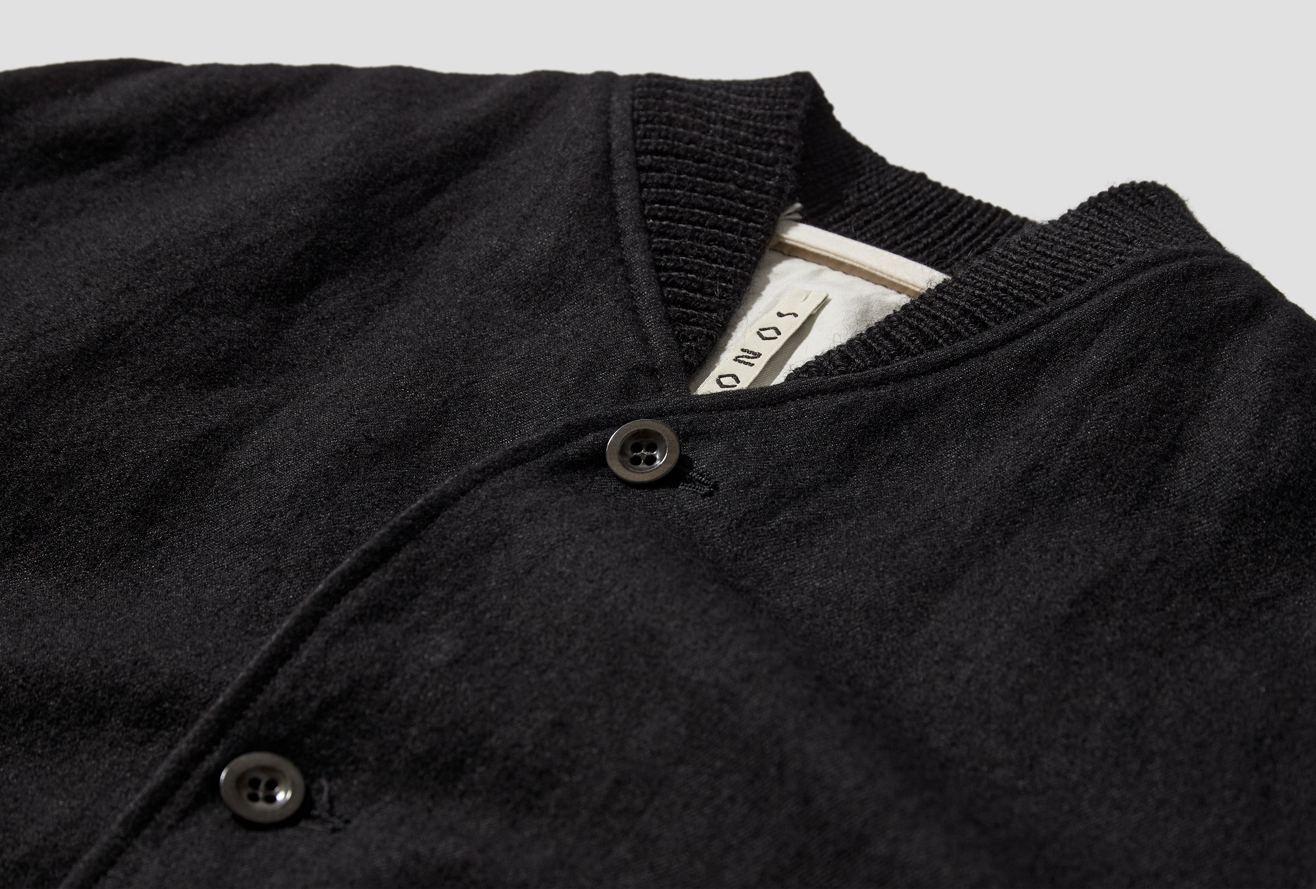 BO BOMBER 2003 AHR Black
