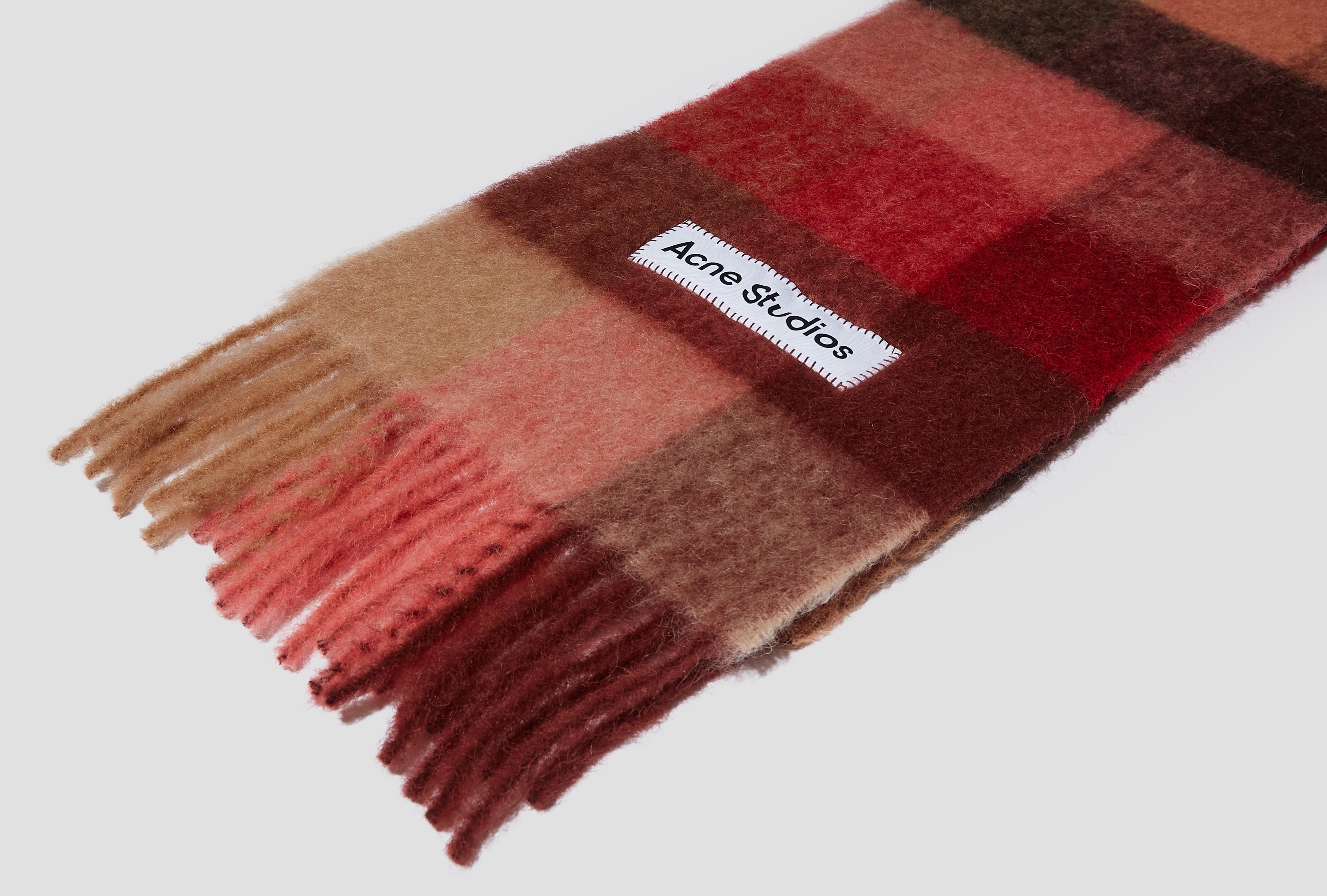 VALLY - RED/PINK/BEIGE CA0084
