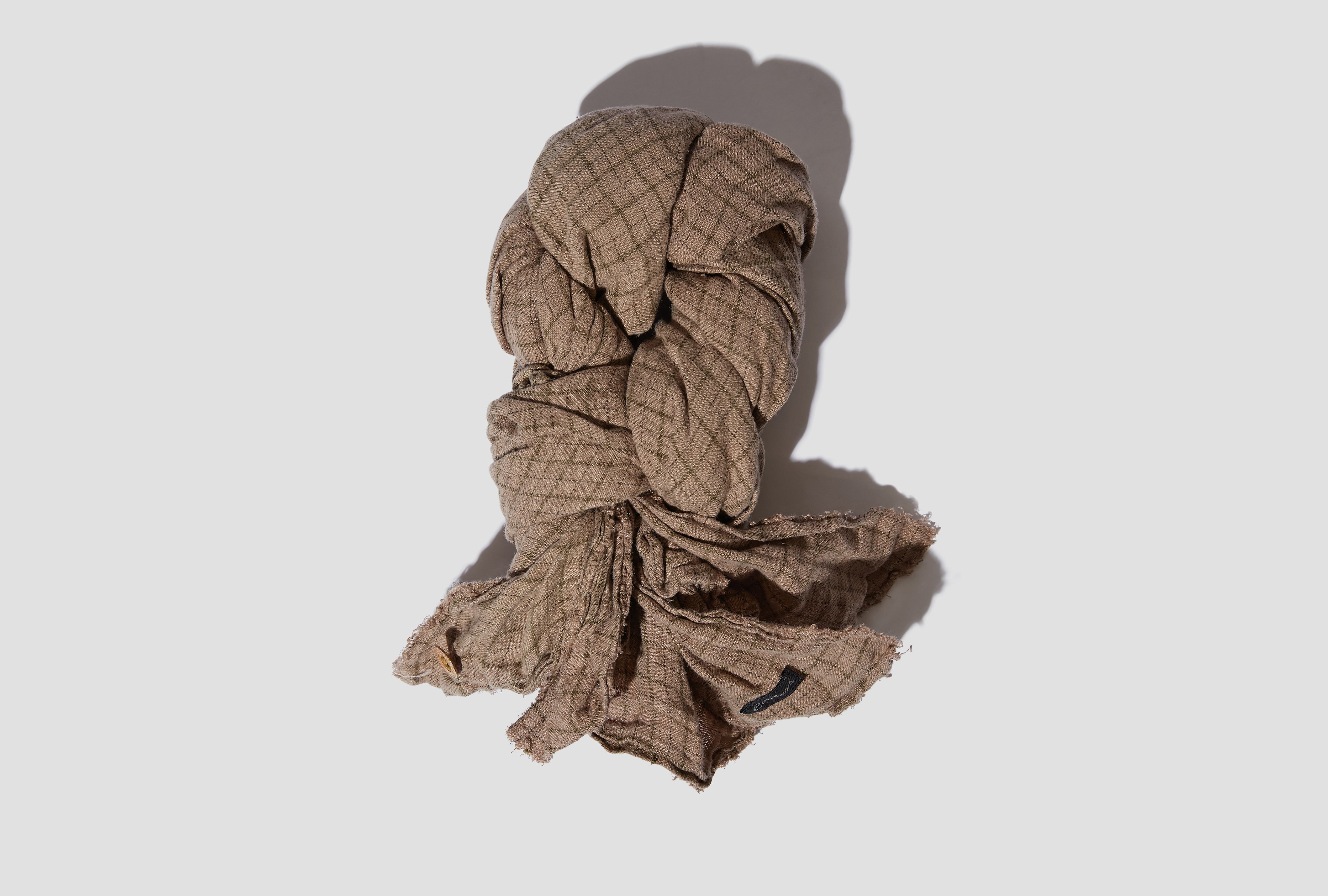 KNOT SCARF - TATTERSALL LINEN / BROWN OVERDYE AW-026-017