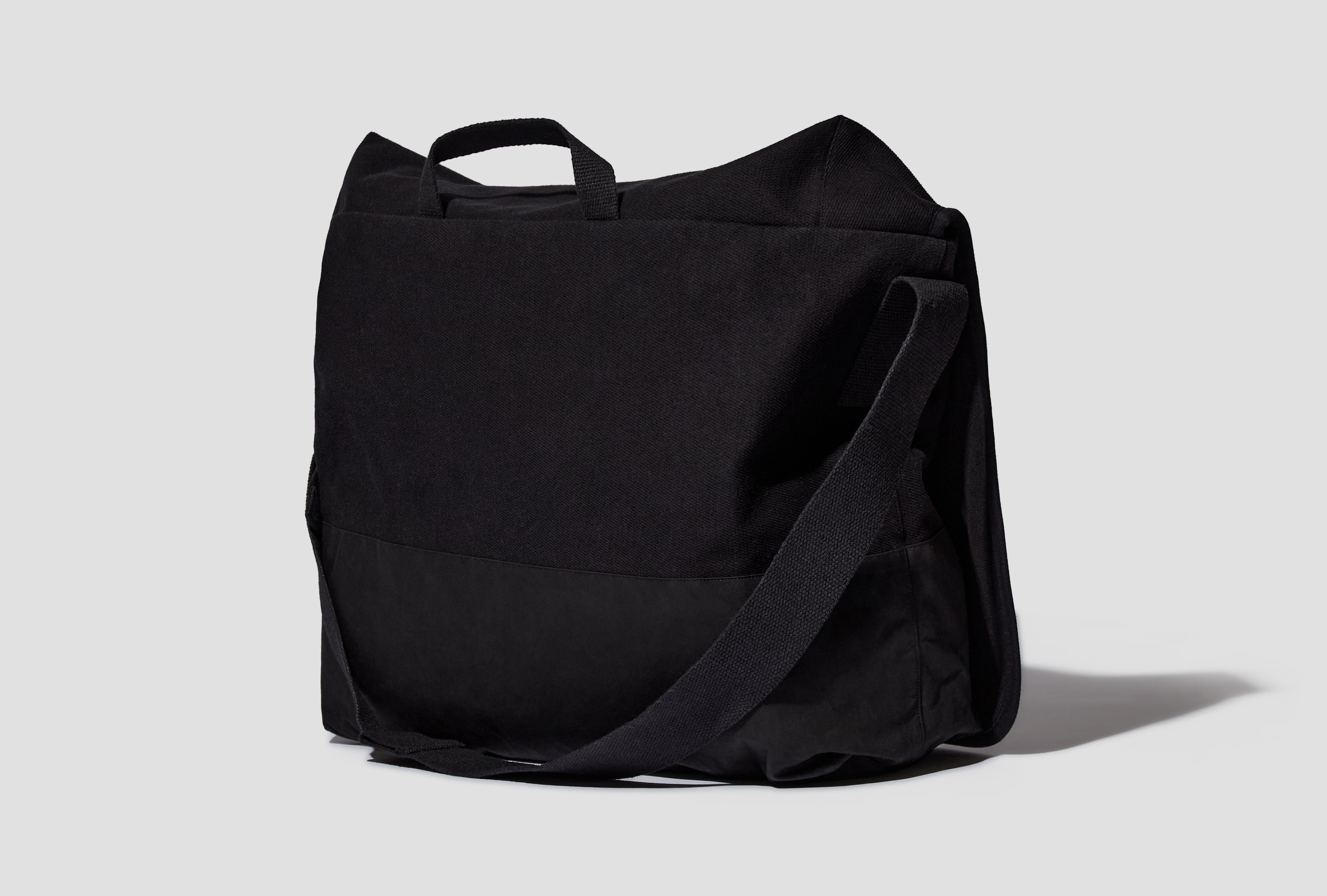 POSTAL SLING - BEDFORD CORD / BLACK AW-026-018