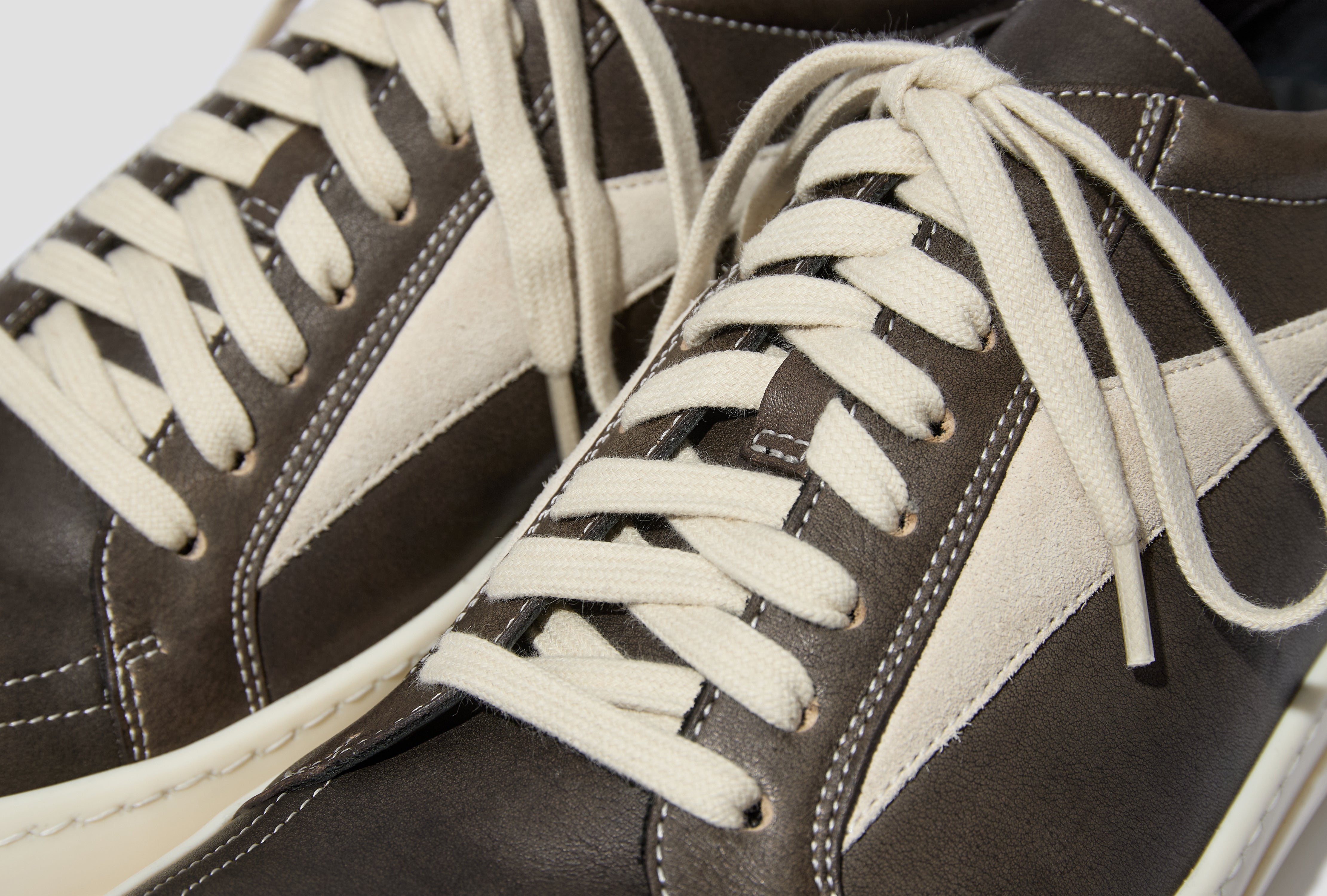 VINTAGE SNEAKS - DELAVE CALF AND SUEDE LEATHER / WASHED BLACK/MILK/MILK RR02F4897 LCDLVS
