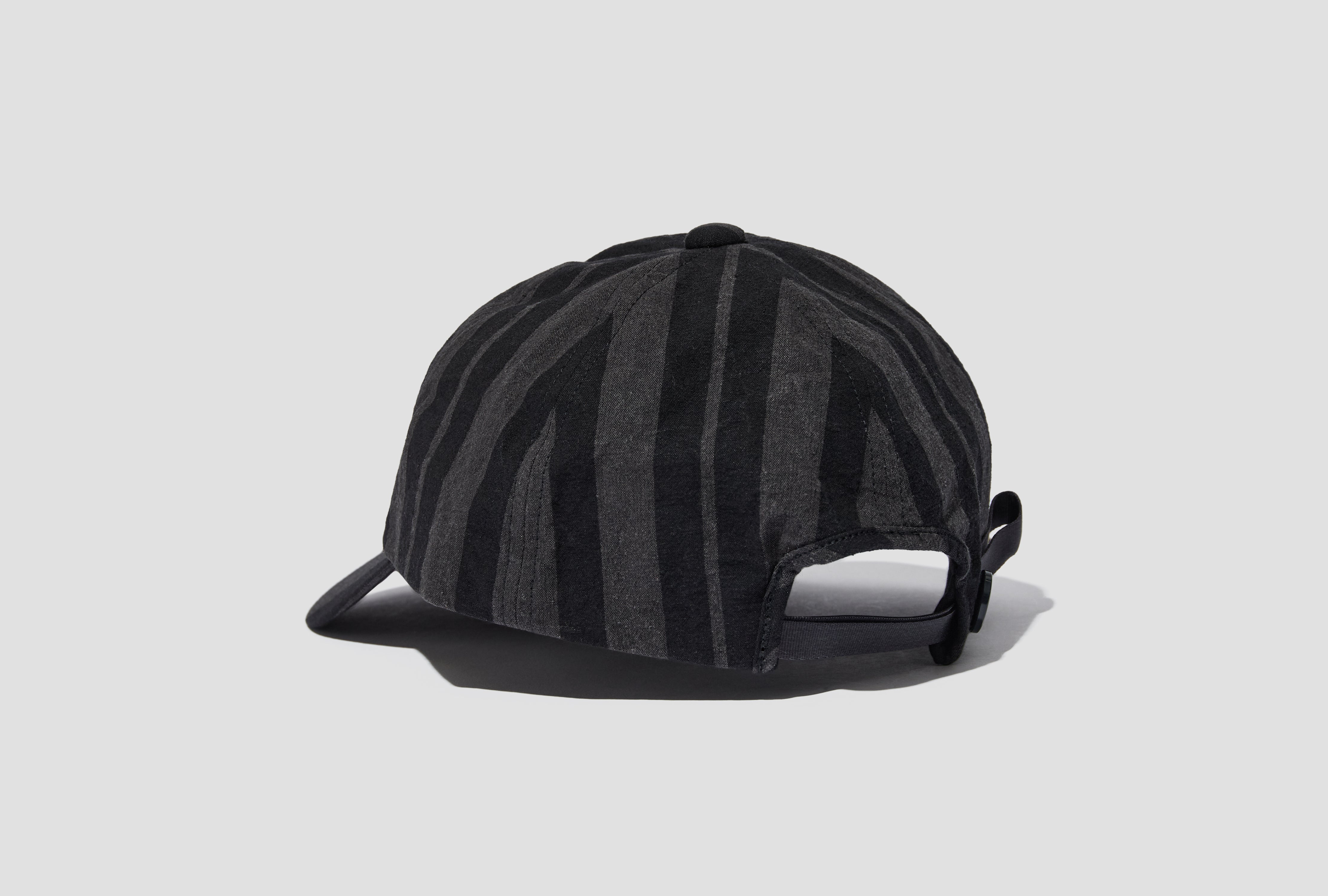 DEEP CAP - GREY THEATRE WAX R21C3