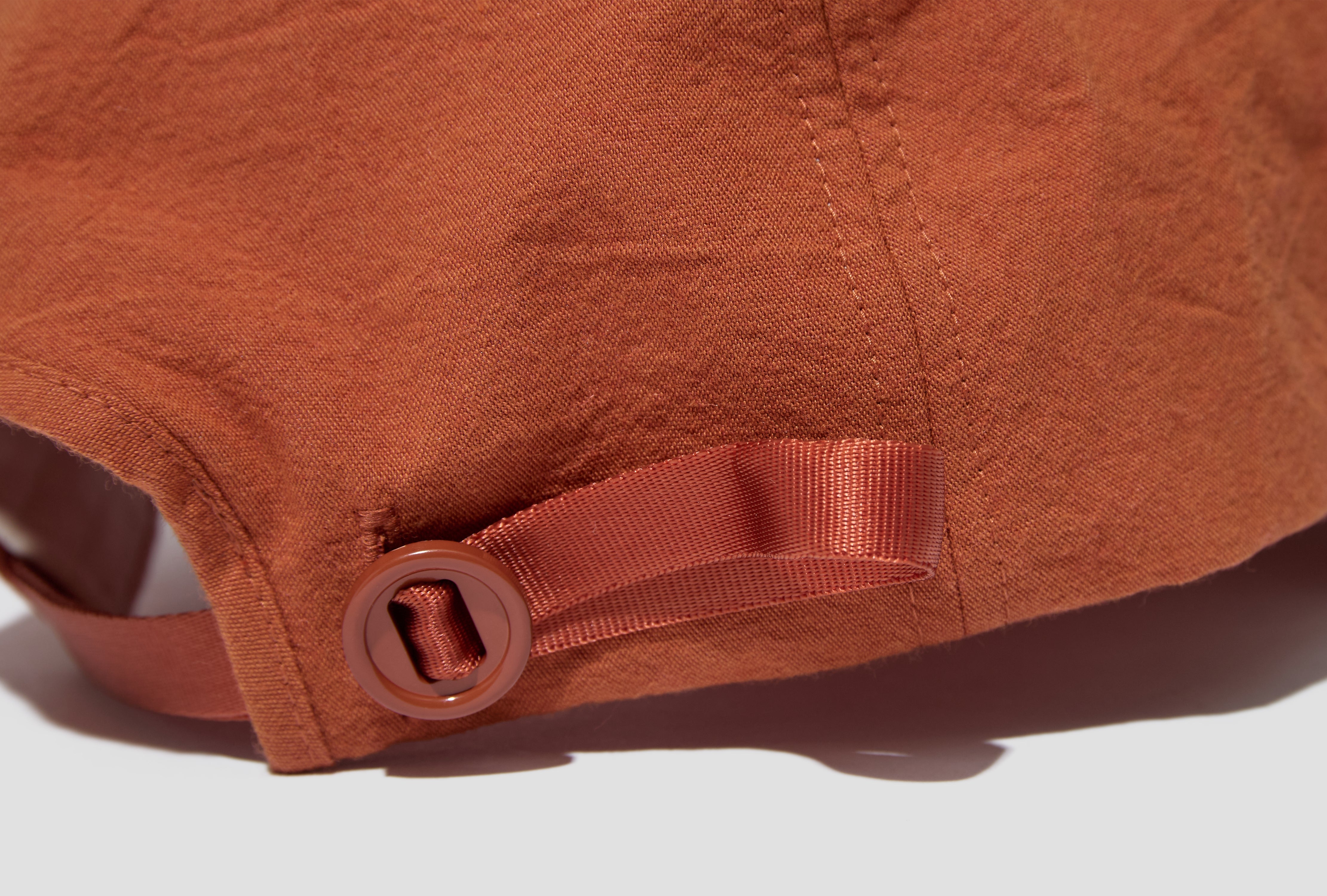 DEEP CAP - RUST WOOL R21C3