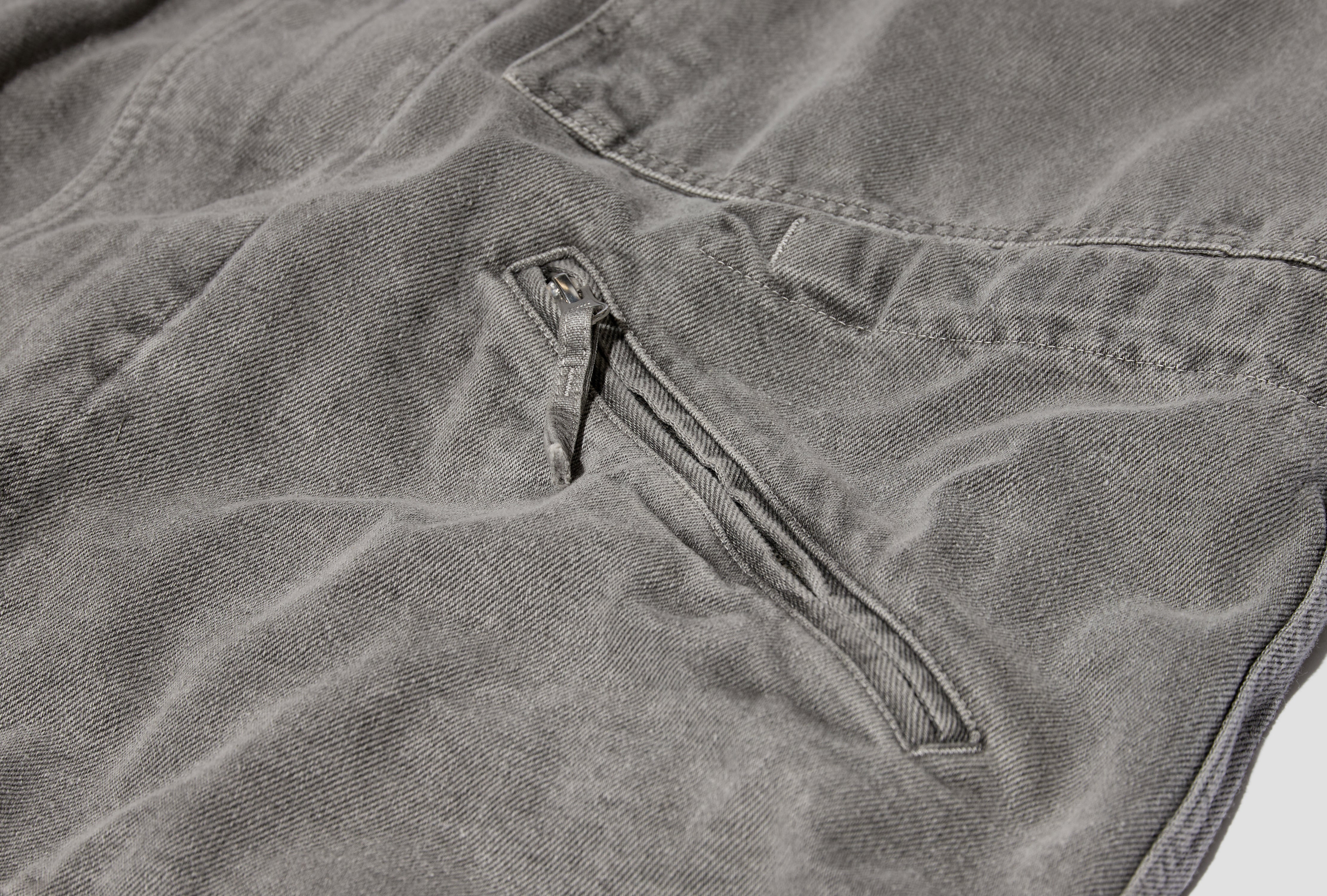 MINERAL DYED COTTON GABARDINE-TC 60% RECYCLED COTTON GARMENT DYED L2 S15 41000 64 S00T4 Grey