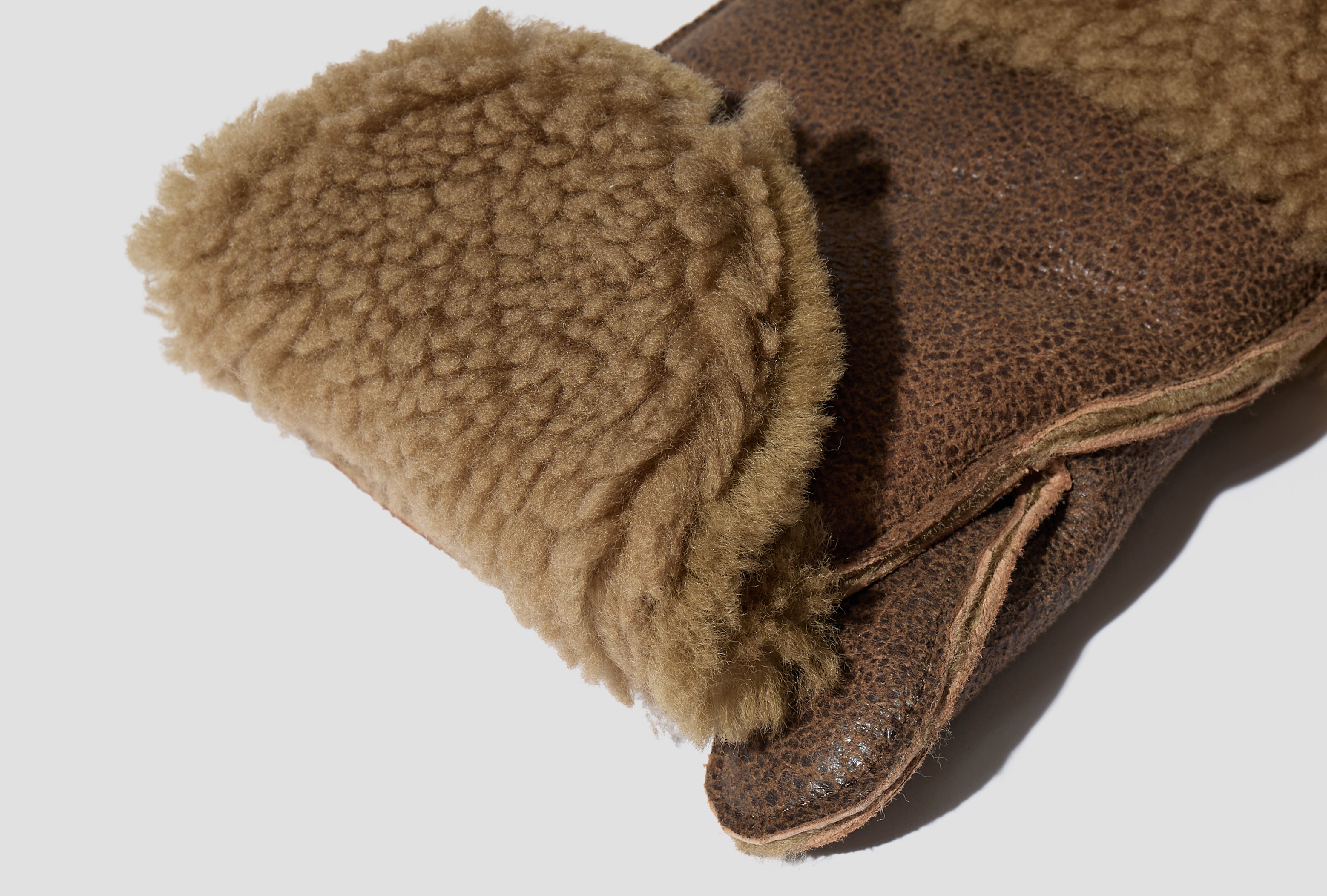 MITTENS - TUFTED SHEARLING / CIDER AW-026-019