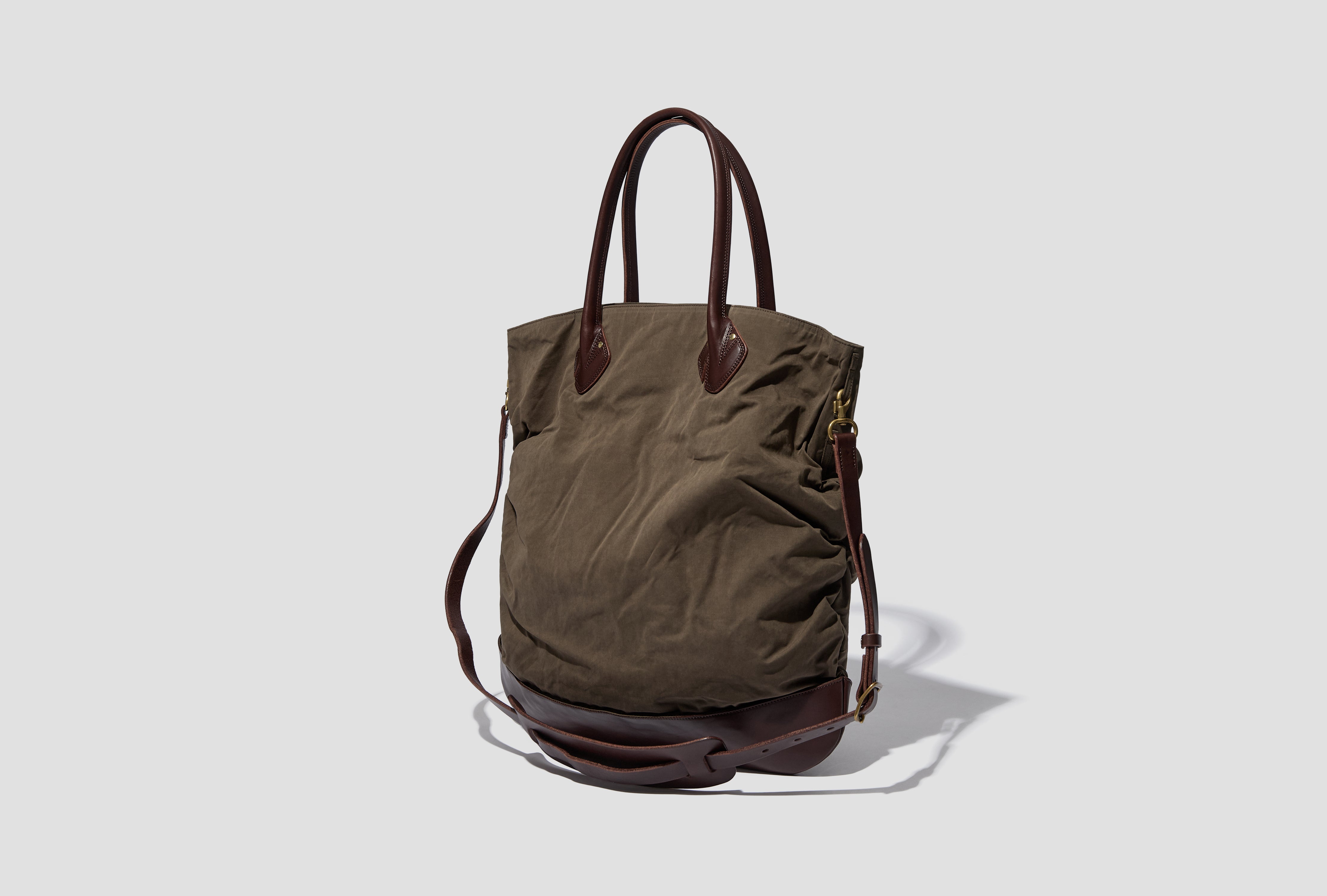 L.APHEX - HEINZMANN NN SHIRRING BAG NN-3701A18 Olive