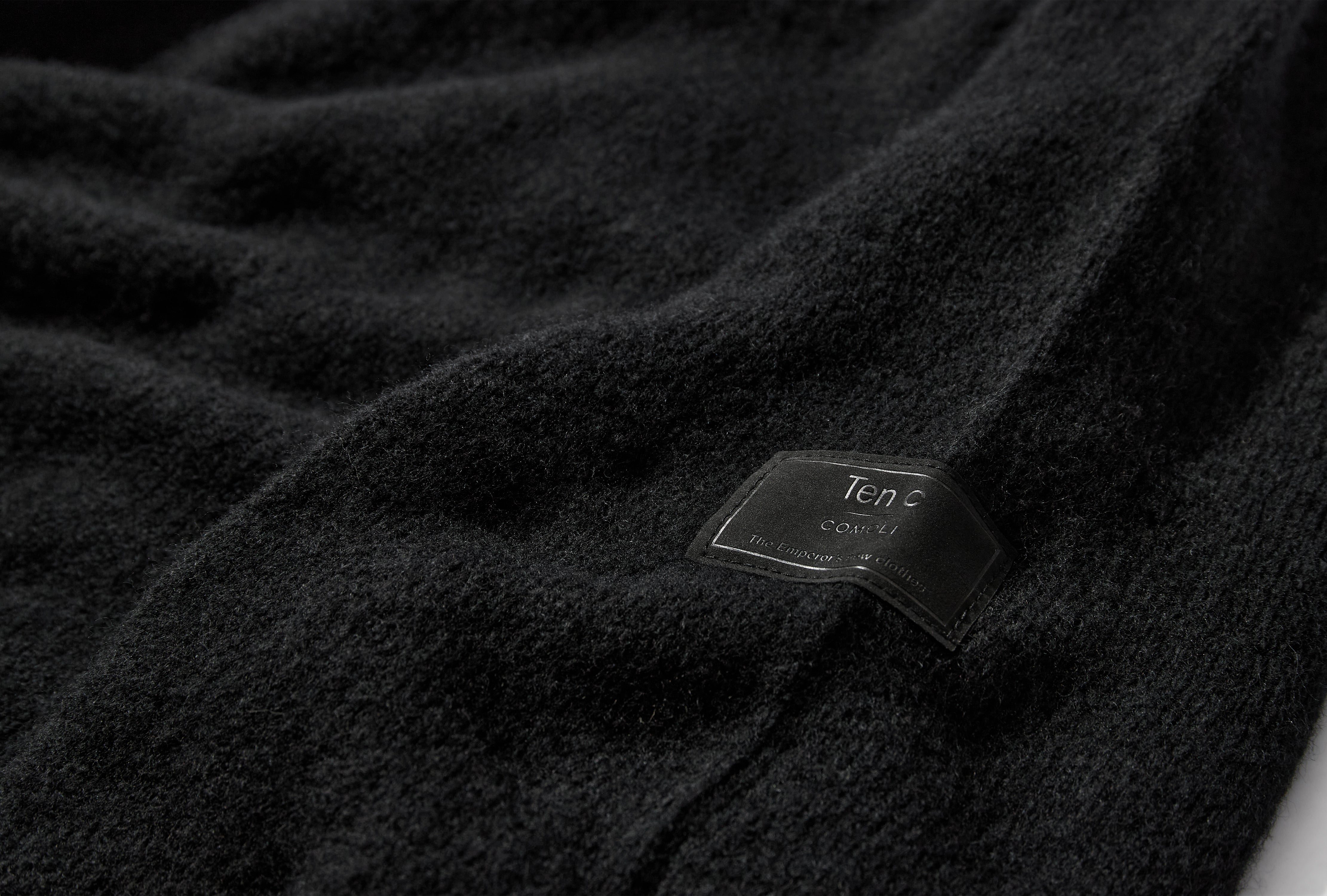 KNIT 26WTCUM01031-007399 Black