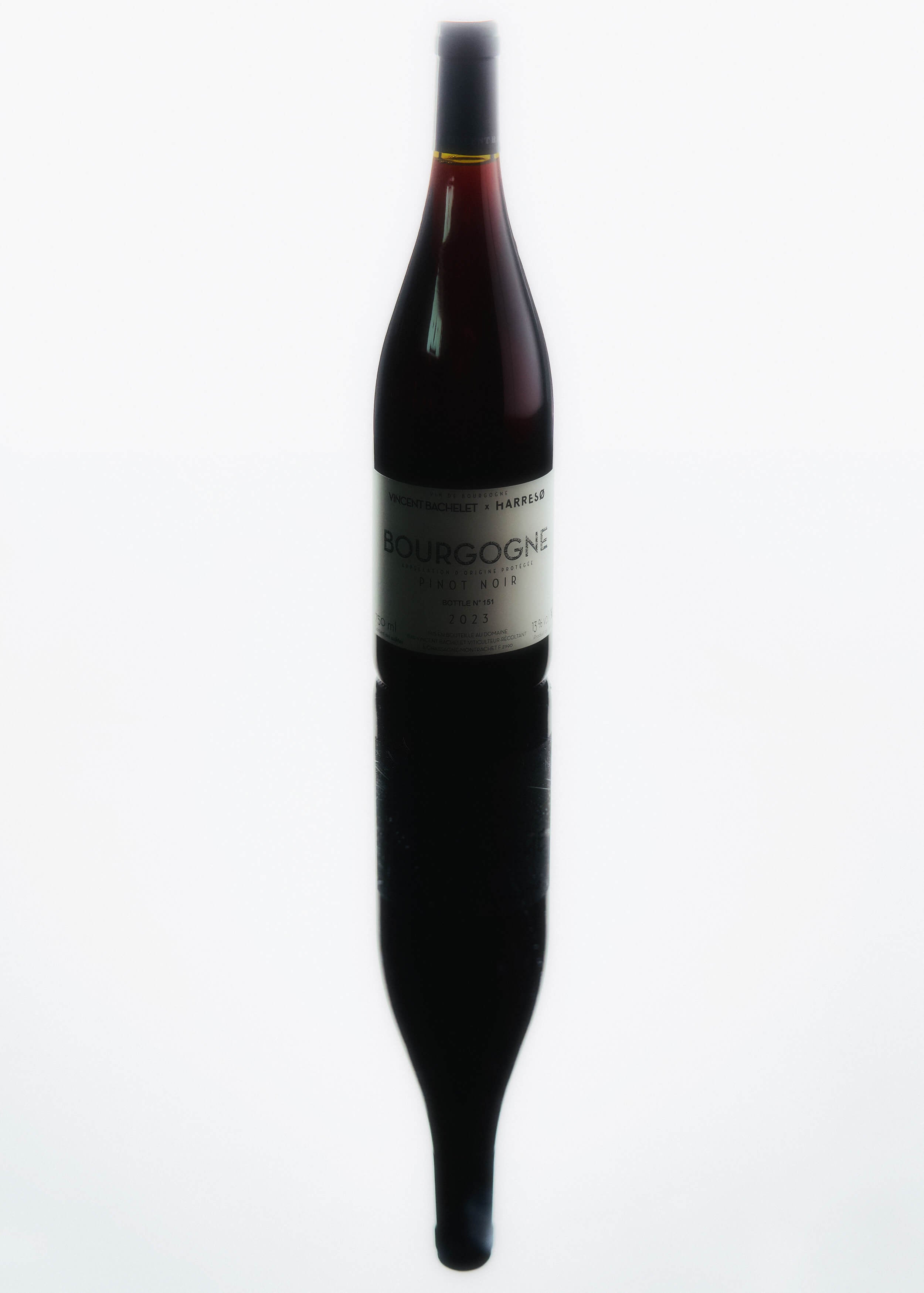 VINCENT BACHELET X HARRESØ - BOURGOGNE ROUGE 2023 - 13% 750 ML. / BOURGOGNE - FRANCE Red