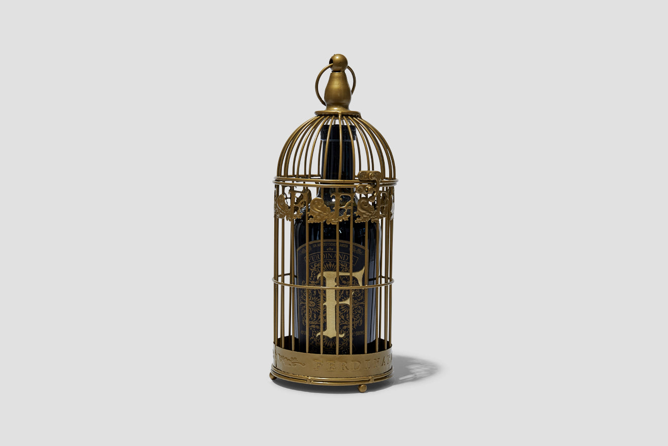 SAAR DRY GIN GOLDCAP 49% 500 ML.