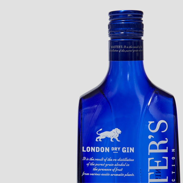 MASTER'S BAG MASTER'S DRY GIN 40% 700 ML. & 4 GENTS SWISS ROOTS TONIC 200 ML.