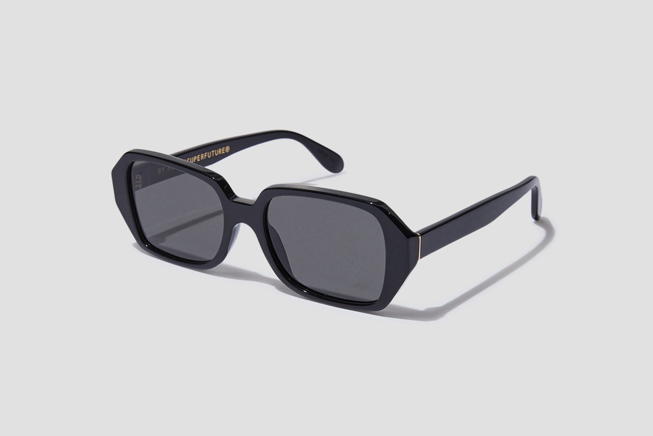 S8R LIMONE BLACK Black