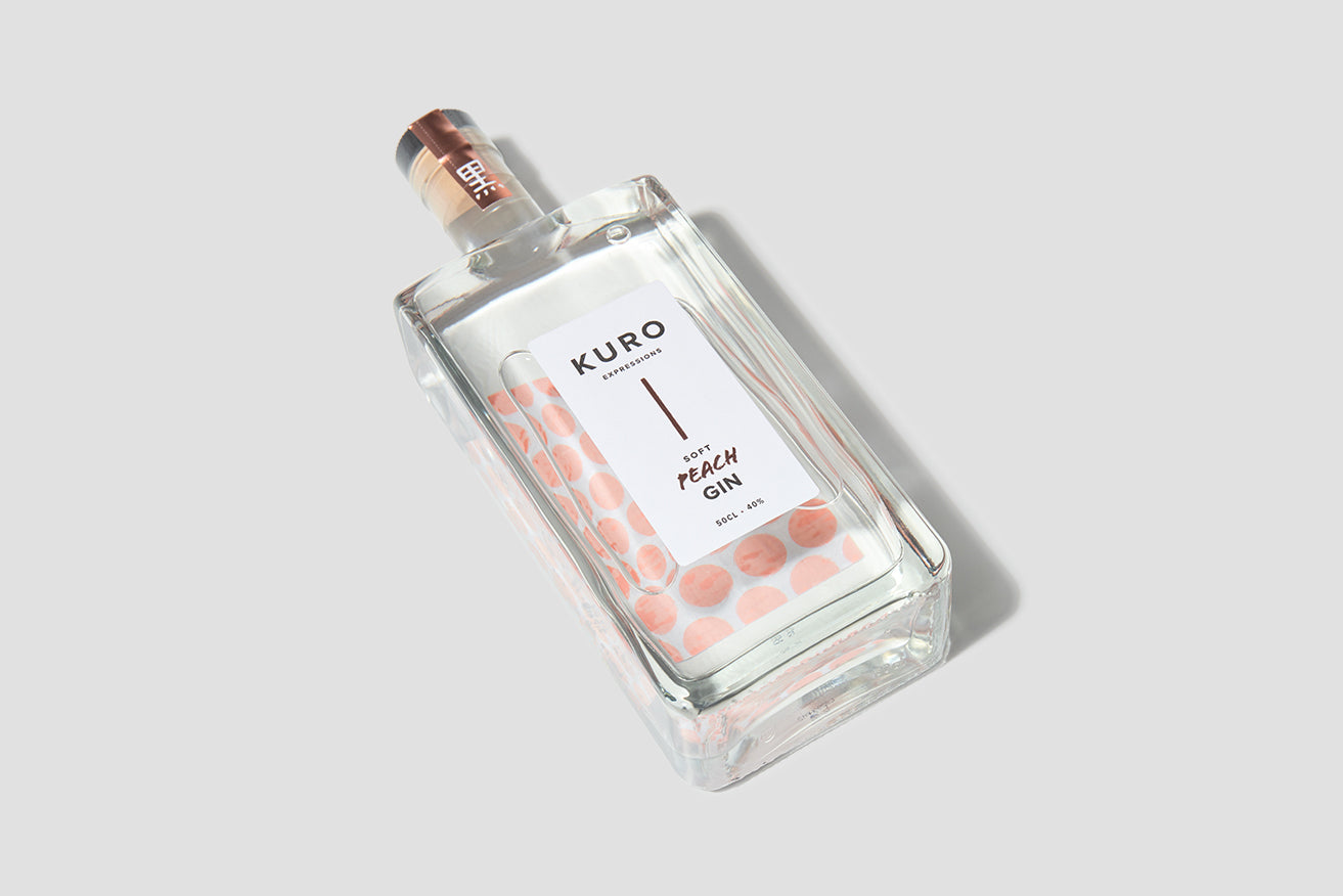 KURO SOFT PEACH GIN 40% 500 ML.