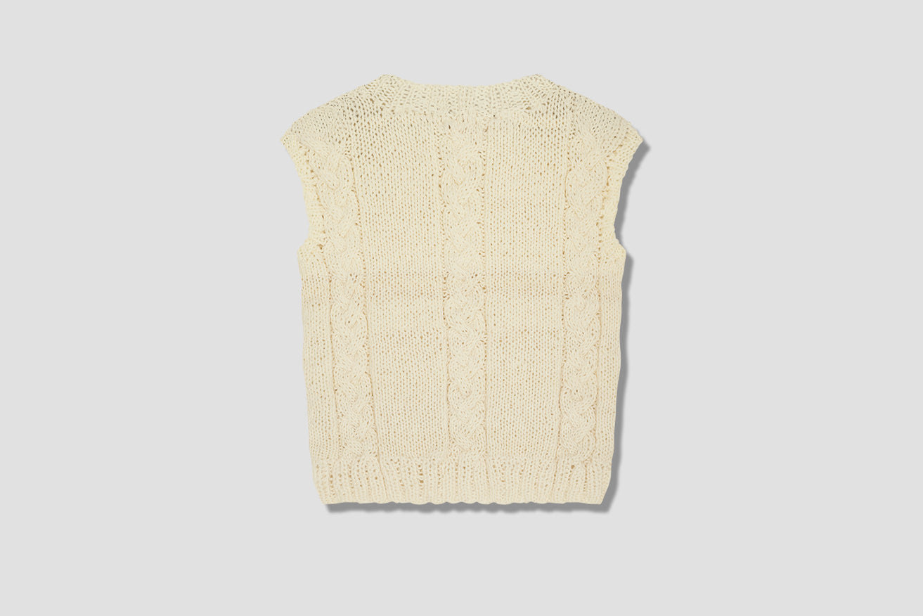 ONE-OFF REPURPOSED YARN VEST 18 Off white