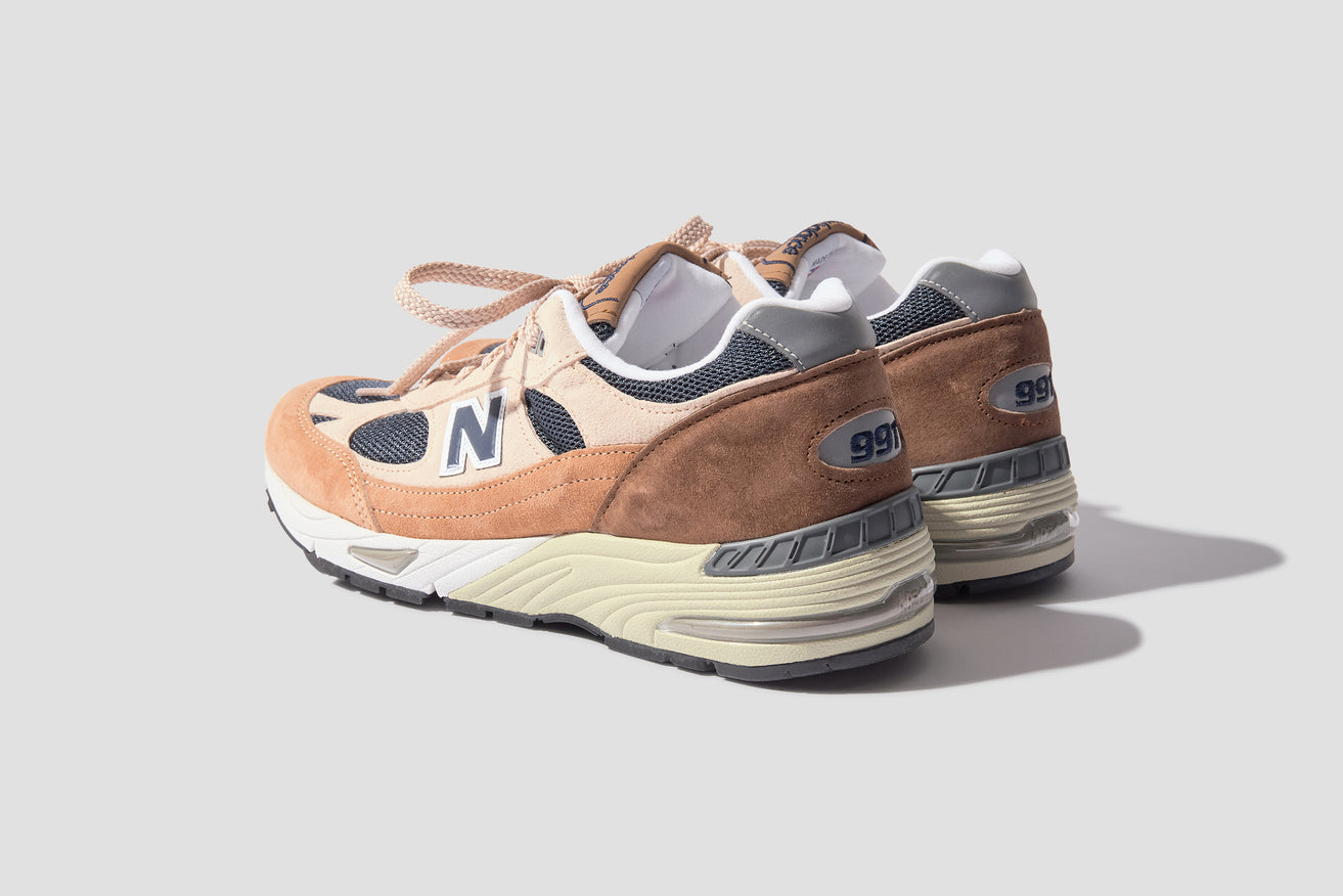 MADE IN UK M991SBN Beige