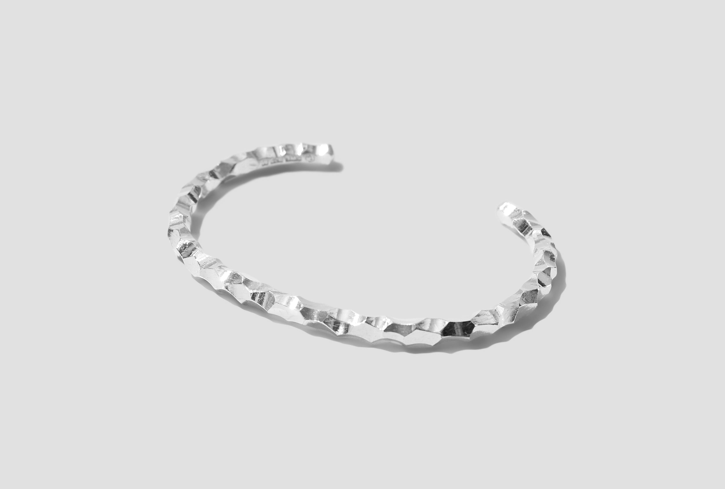 SNAKE BRACELET - CARVED / STERLING SILVER 101196 Silver