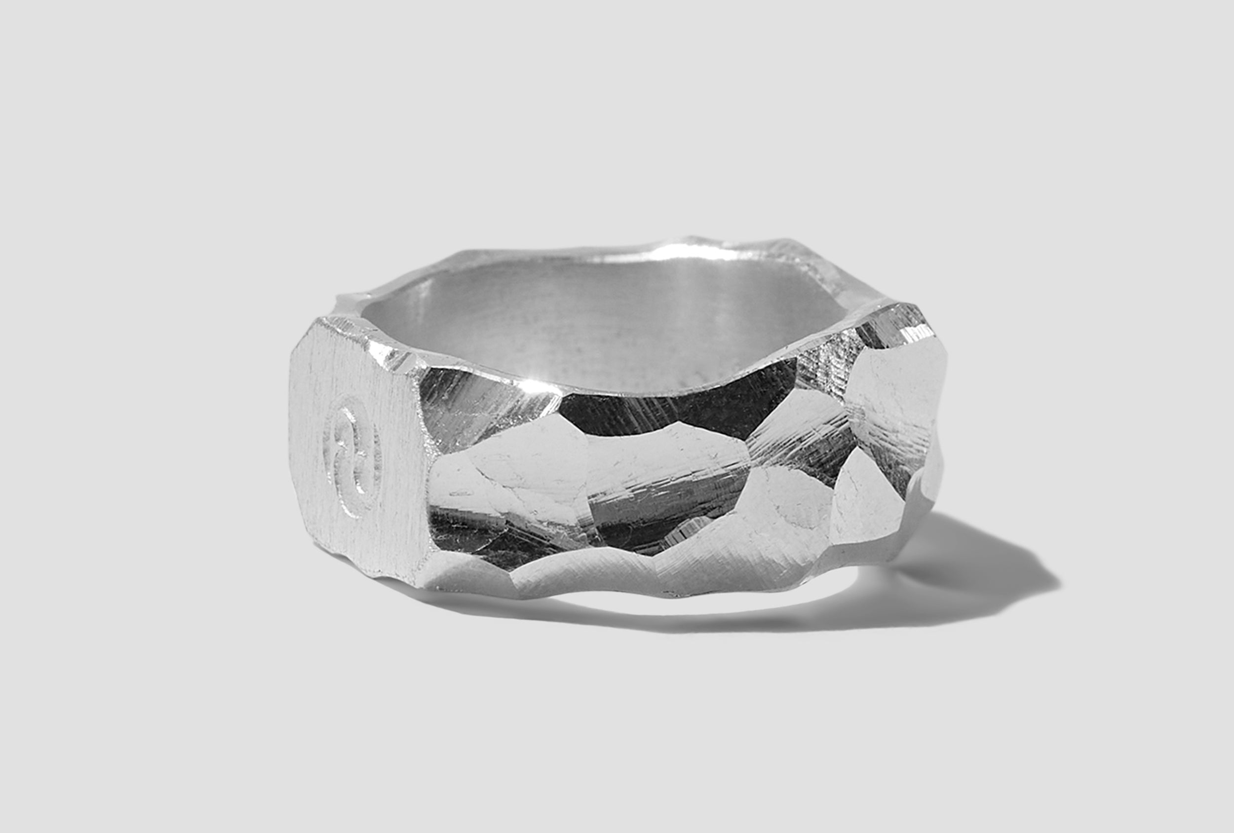 RAUK RING NARROW - CARVED / STERLING SILVER 101483 Silver