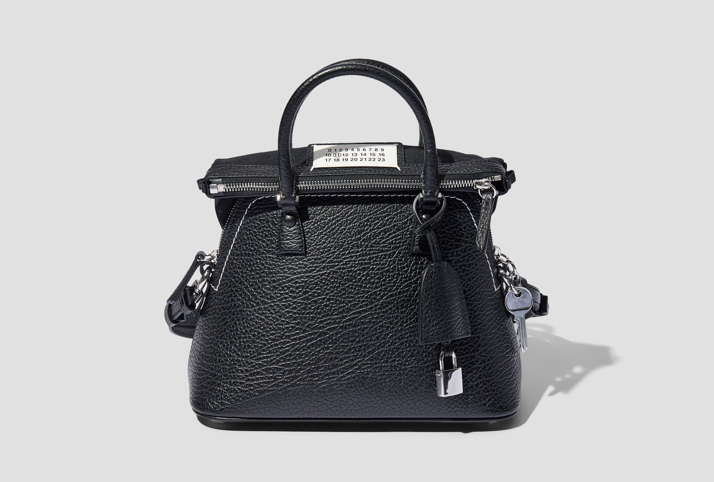 MAISON MARGIELA 5AC MINI BAG S56WG0082 P4348 Black – HARRESØ