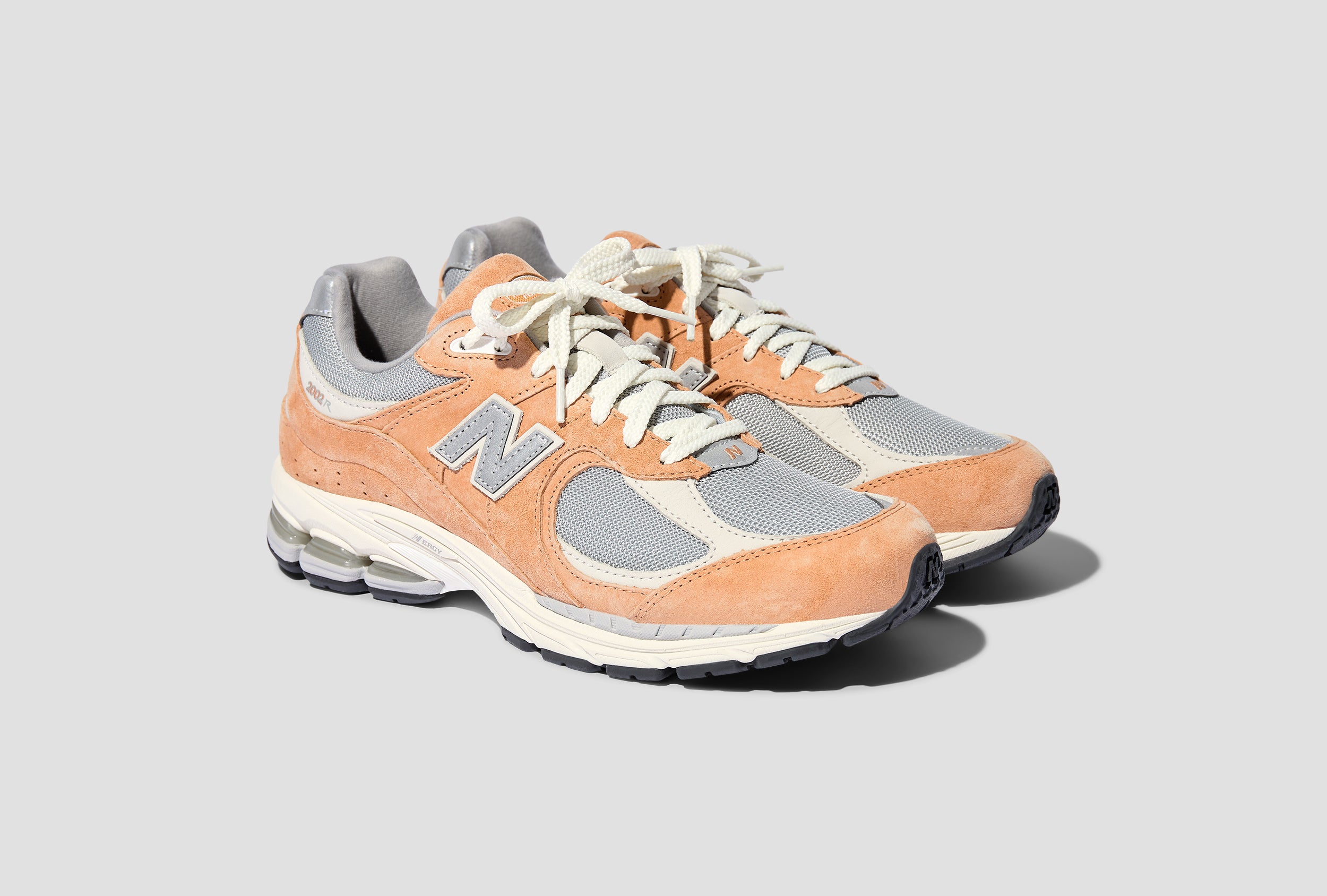 NEW BALANCE 2002R - SWEET CARAMEL/RAIN CLOUD M2002RHM – HARRESØ