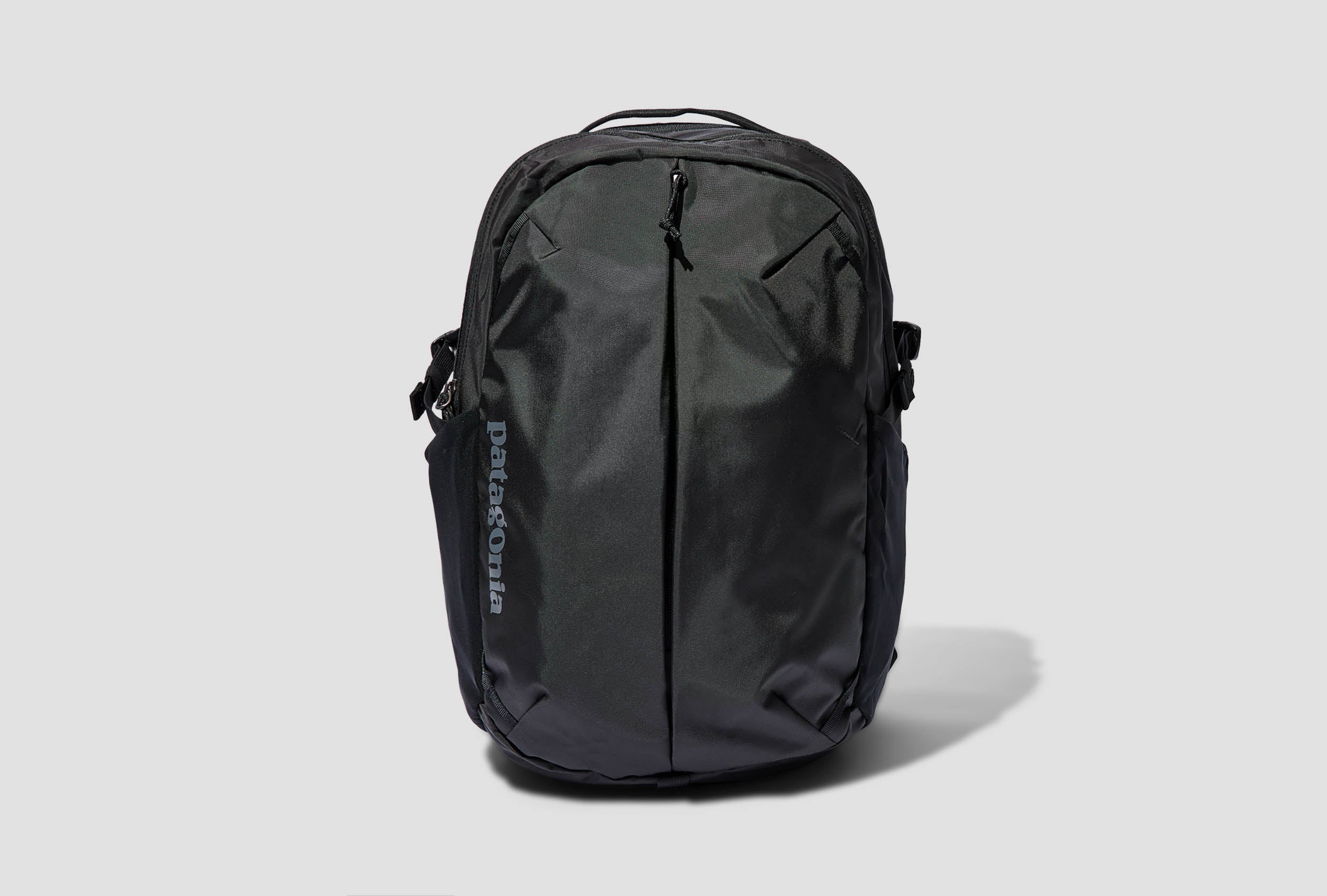 Patagonia refugio sales 26l black