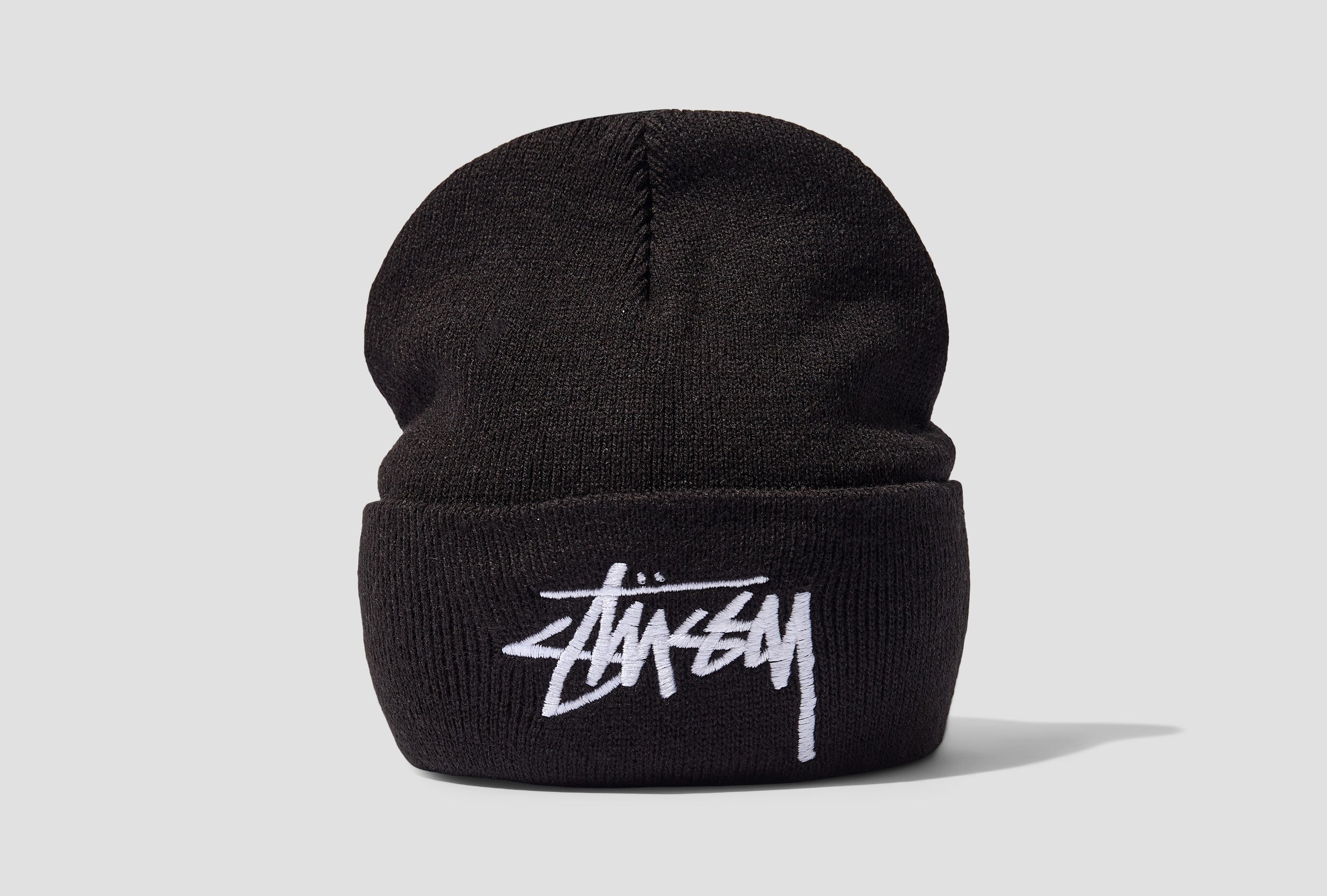 Stussy big stock discount cuff beanie black