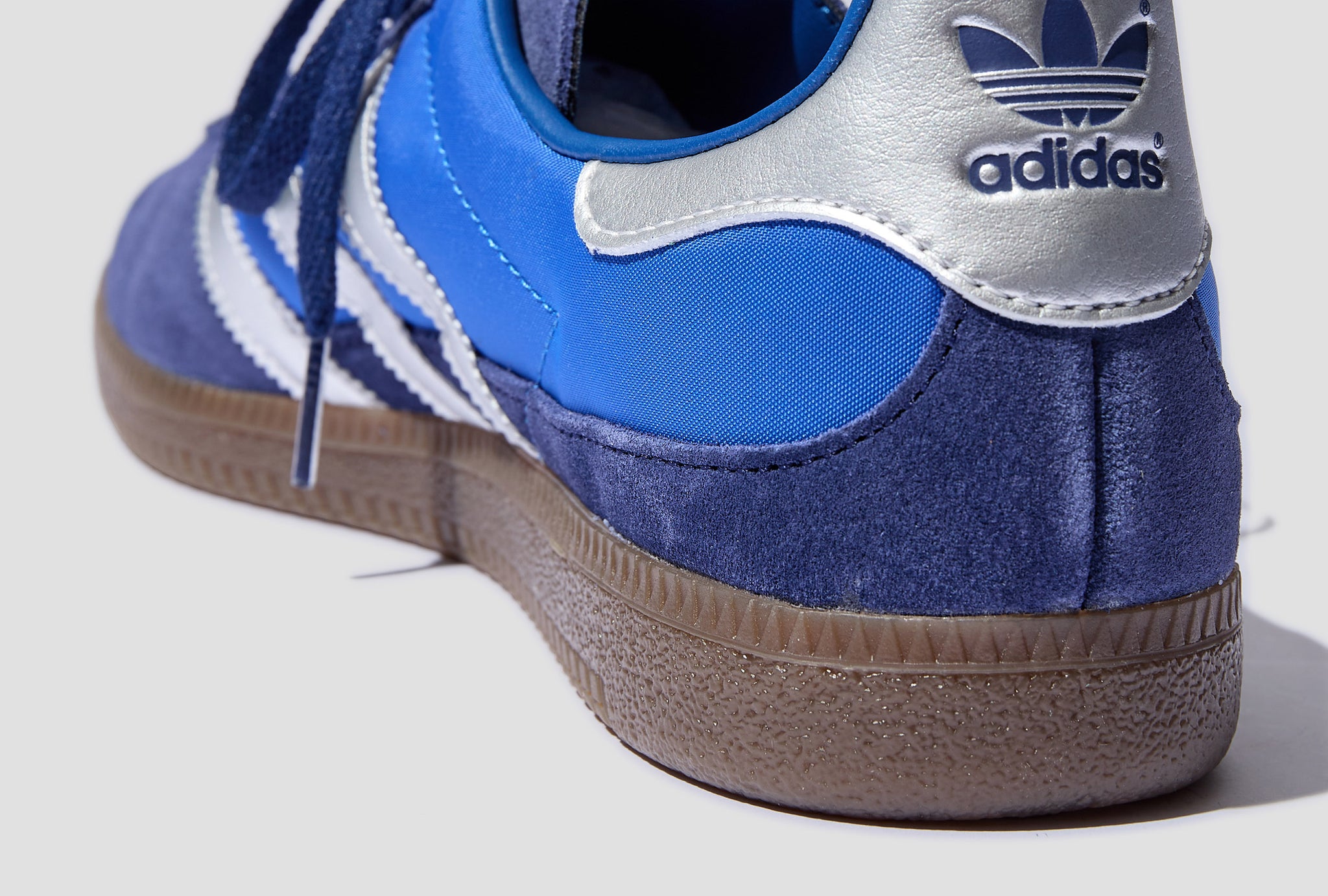 UNIVERSAL - DKBLUE/SILVMT/BLUE GX6917 Blue