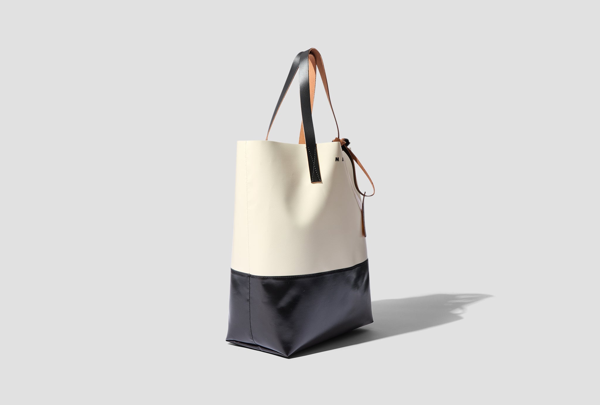 TRIBECA SHOPPING BAG N/S SHMQ0037A0 P3572 Off white